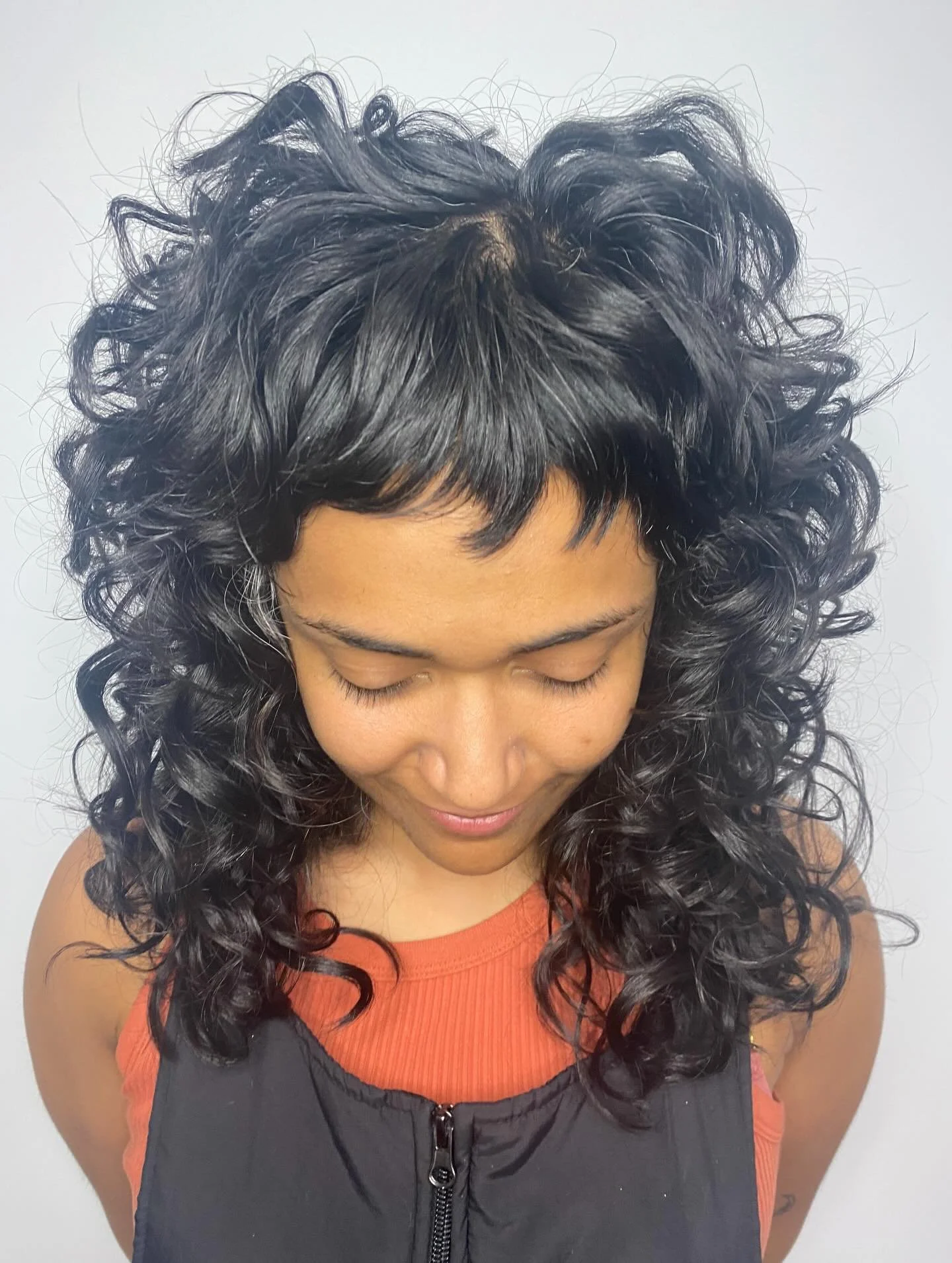 Micro-bang shag goodness!!! Lovin @curlstate products! 

#curlyshag #microbang #curlstate #lemongrass