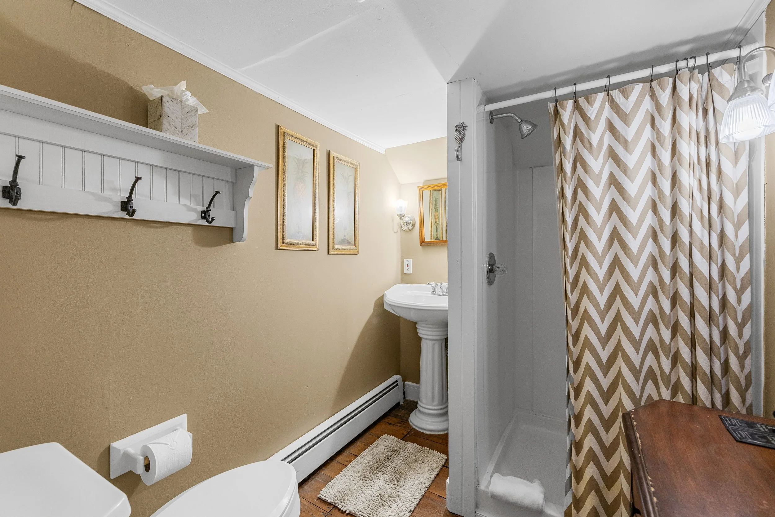 White-Dove-Bathroom-2.jpg