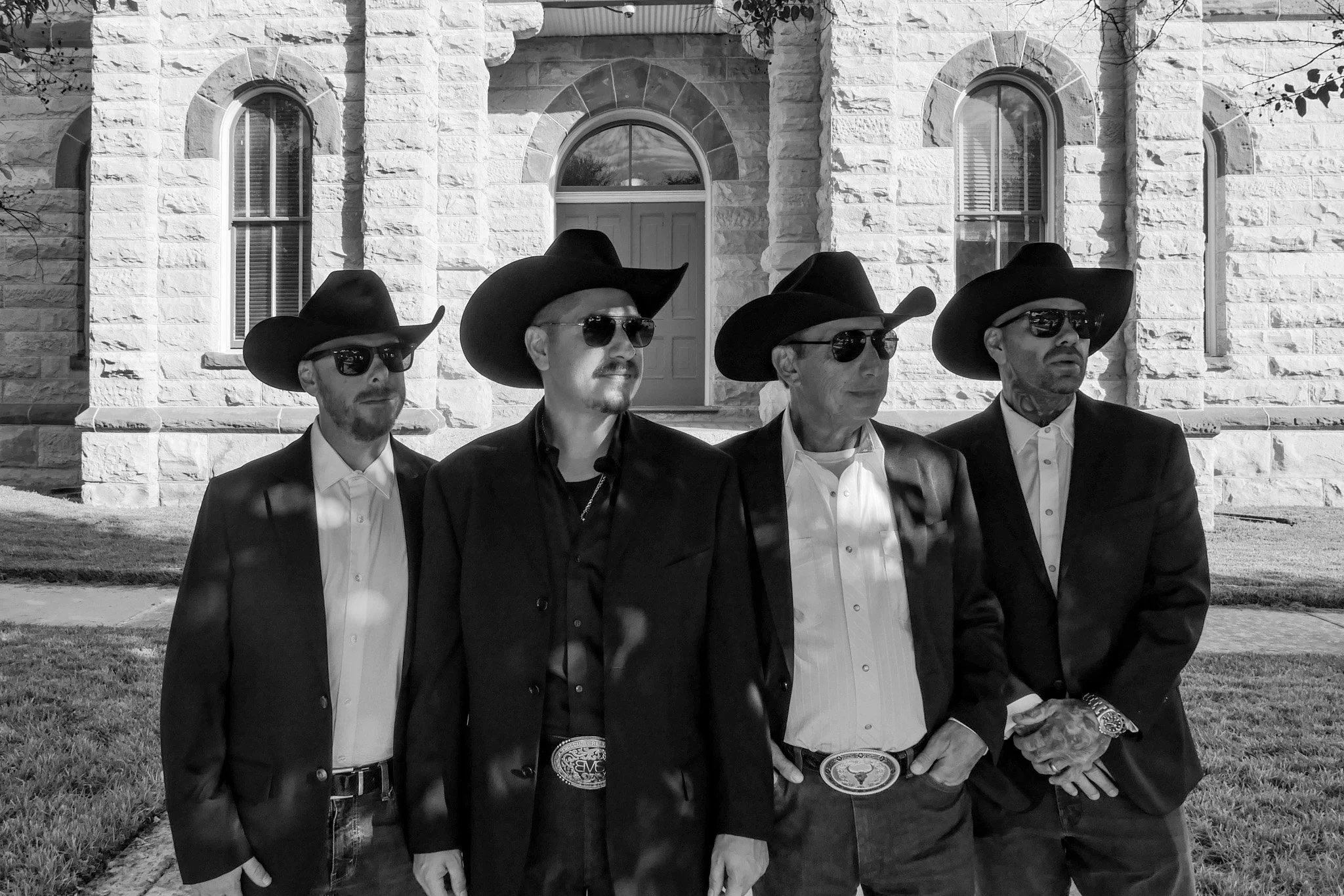 Caldwell County Courthouse Elopement – groomsmen portrait – Leica D-Lux 8