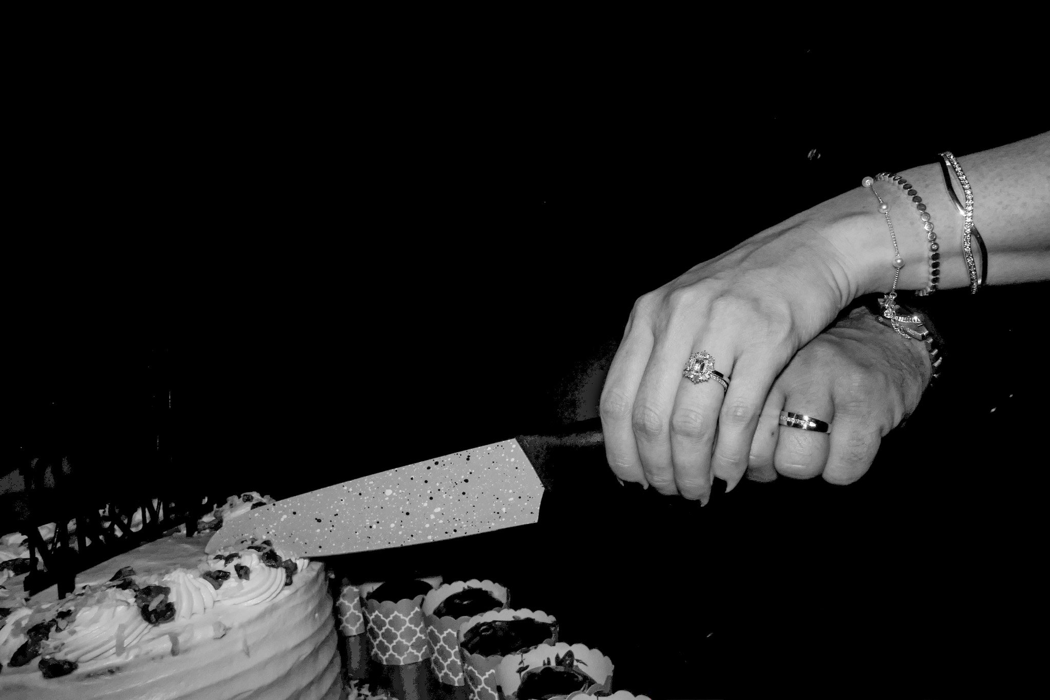Post-Elopement Pizza Celebration – Black-and-White Cake Cutting Detail – Leica D-Lux 8