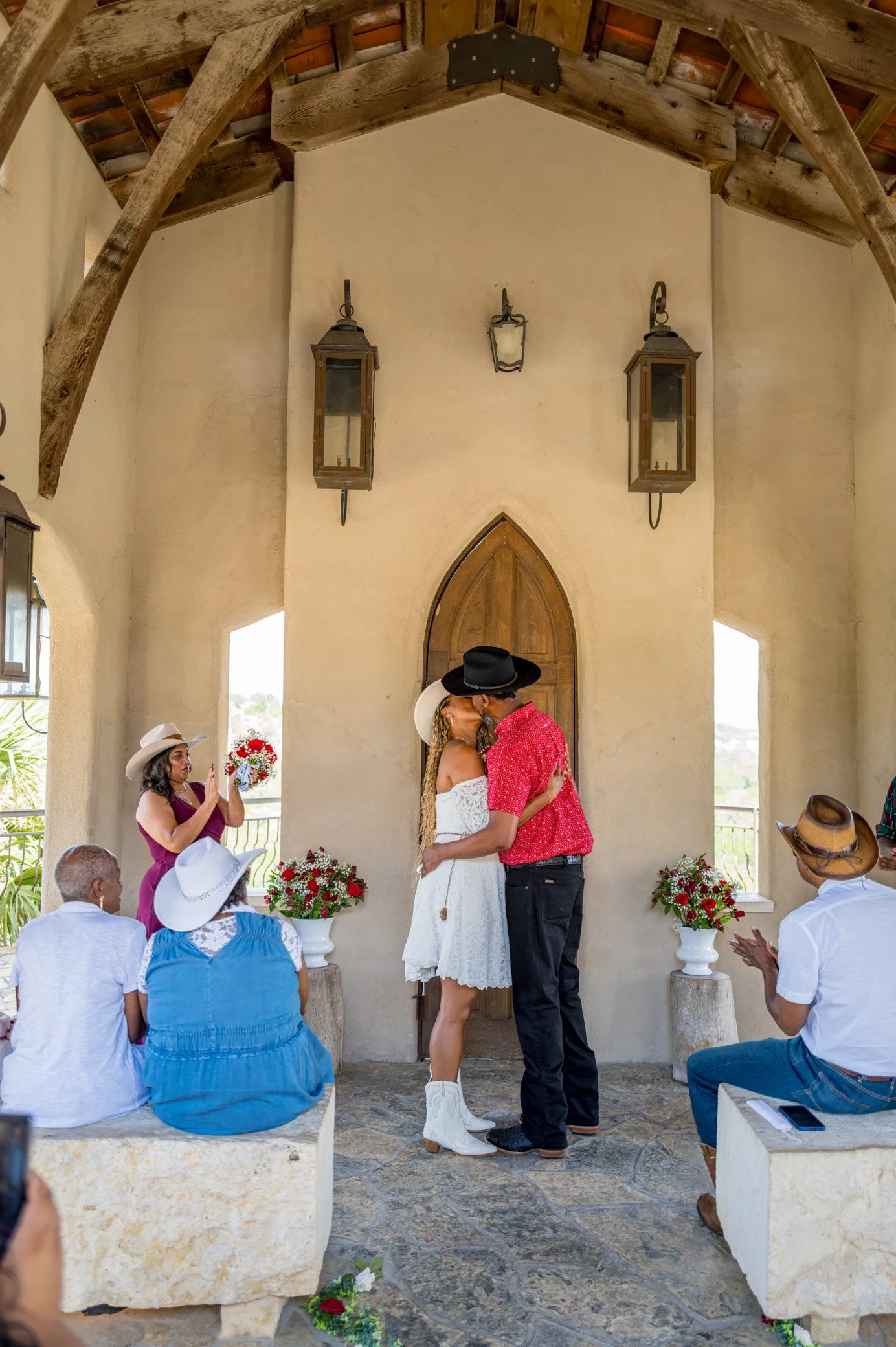 first kiss chapel Dulcinea Driftwood elopement