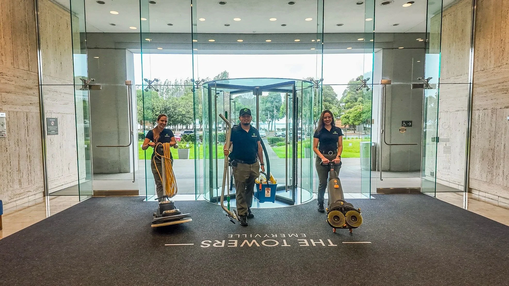 ✨ First Impressions Start at the Lobby: Why Clean Entrances Matter ✨