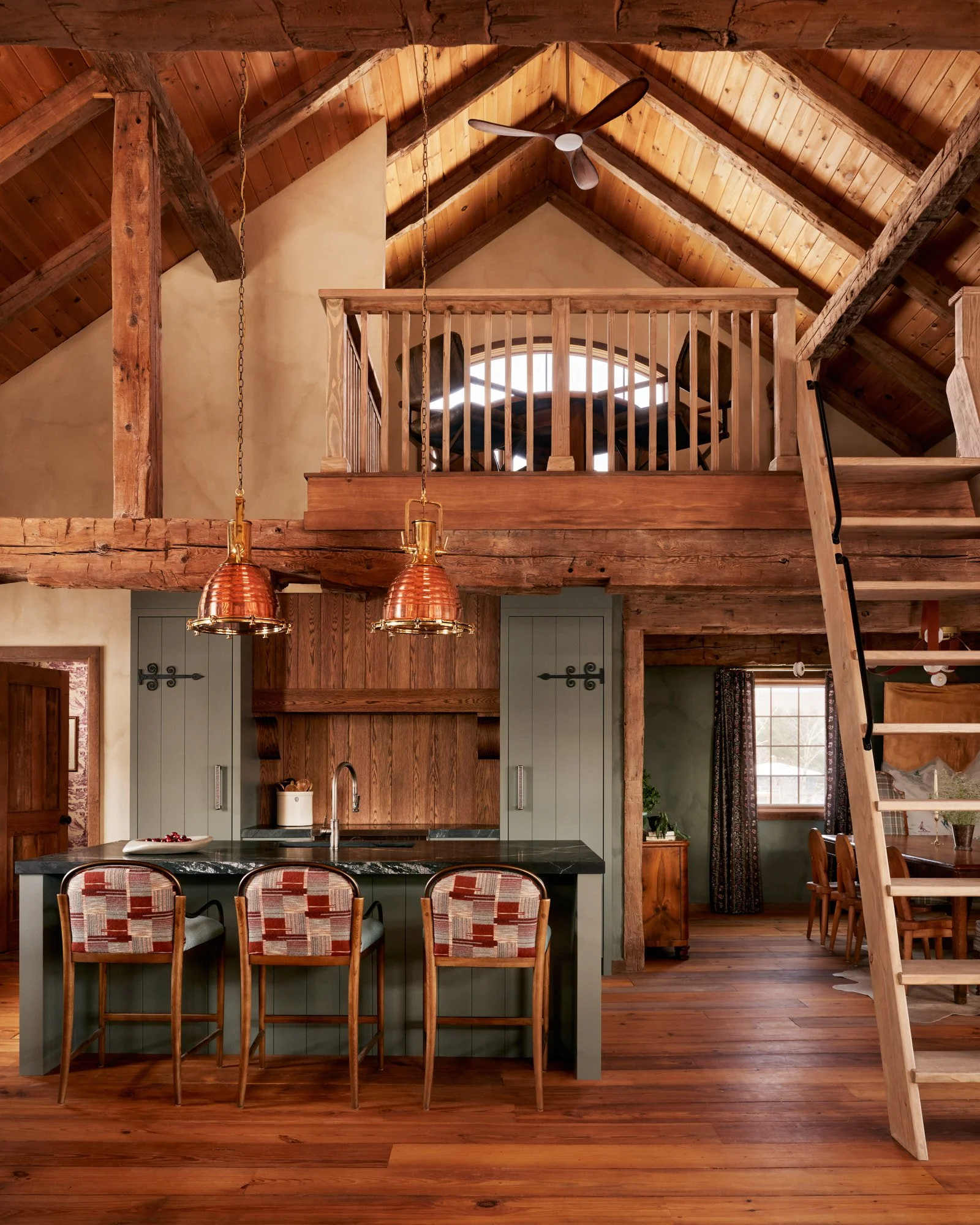 SKI CHALET