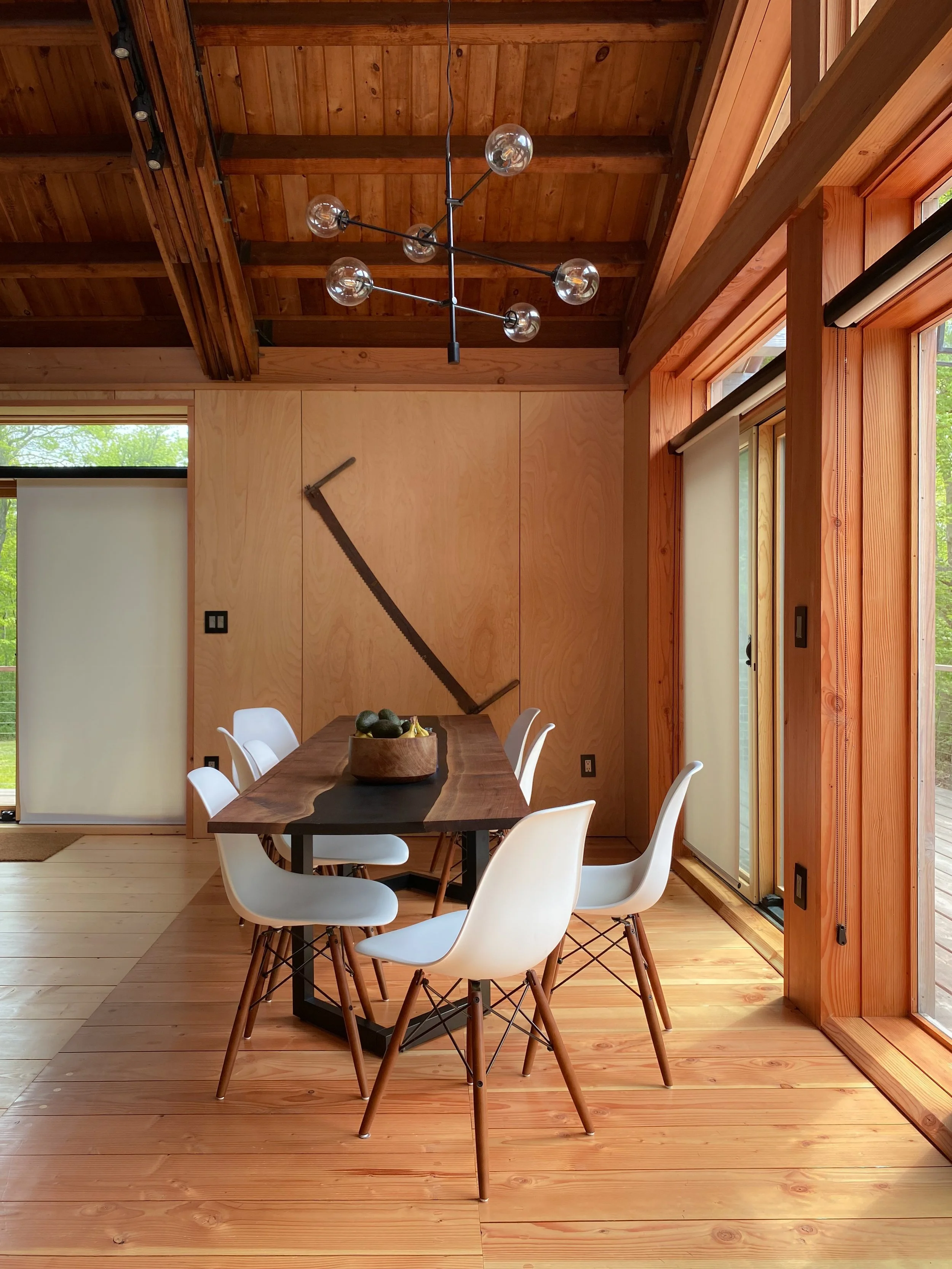 PELLEGRINO, ERIN_The Shop_Chilmark, MA (Martha_s Vineyard)_2020_Dining Room_01.jpg