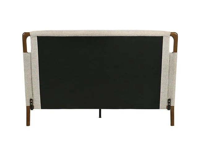 fm72025bg-wb-3.jpg