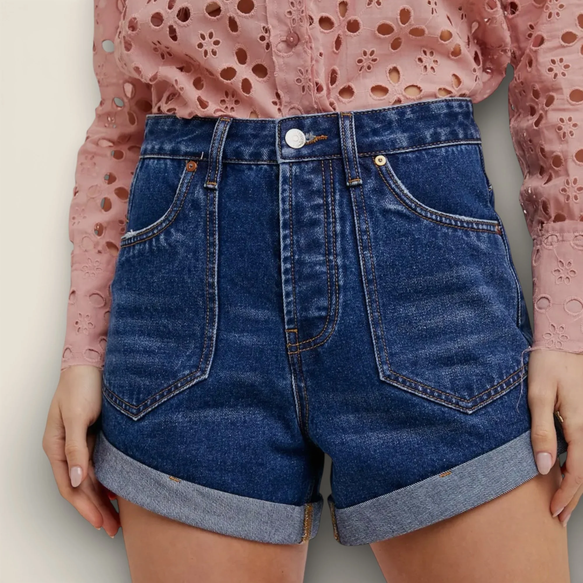 WESTERN POCKET ROLLED HEM DENIM SHORTS