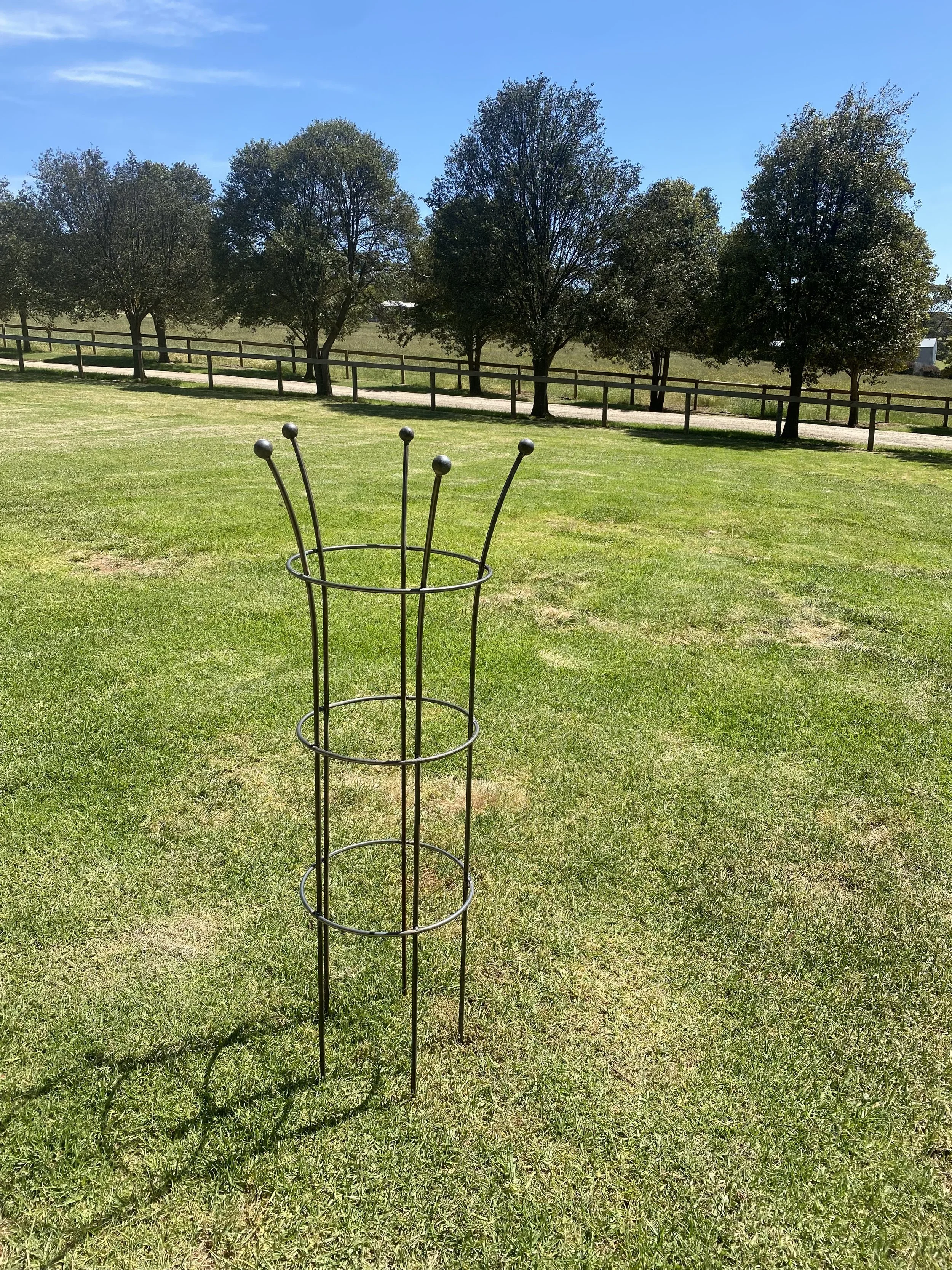 Durham Garden 1.5 plant support profile.jpg