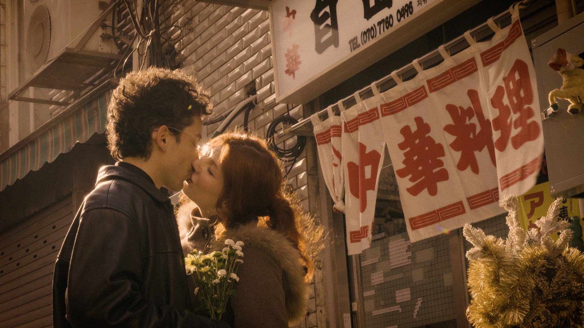 Sequence 01.00_00_42_13.Still006.jpg