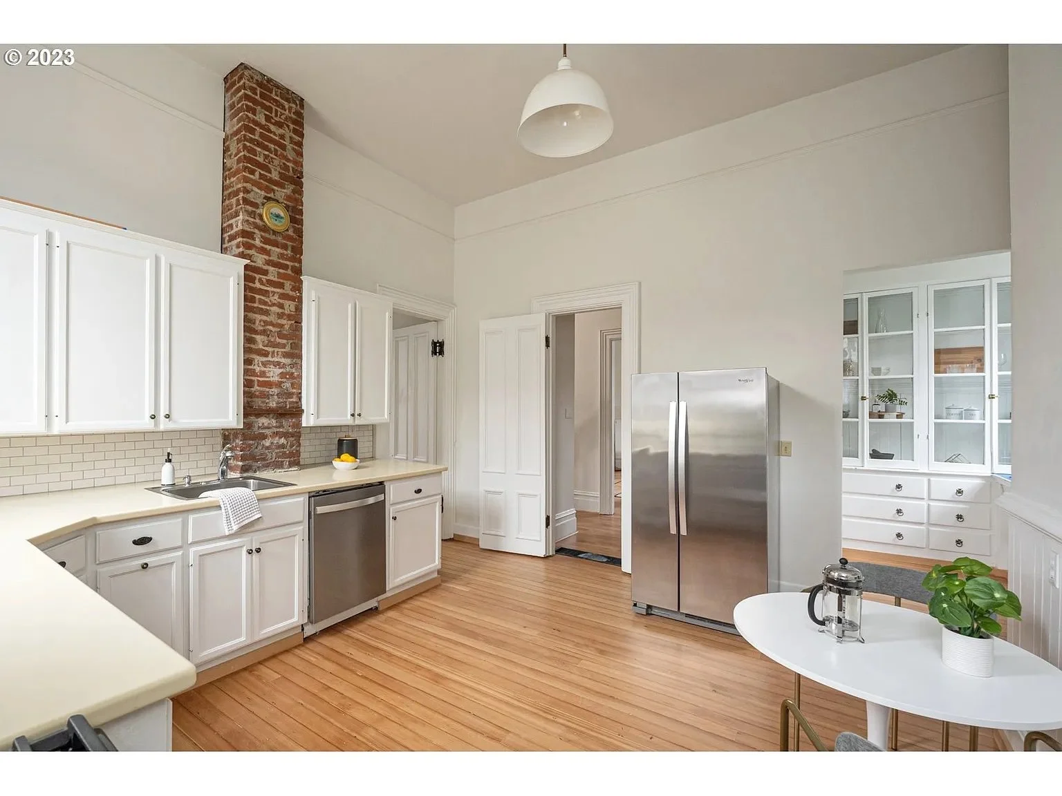 Kitchen1.jpeg