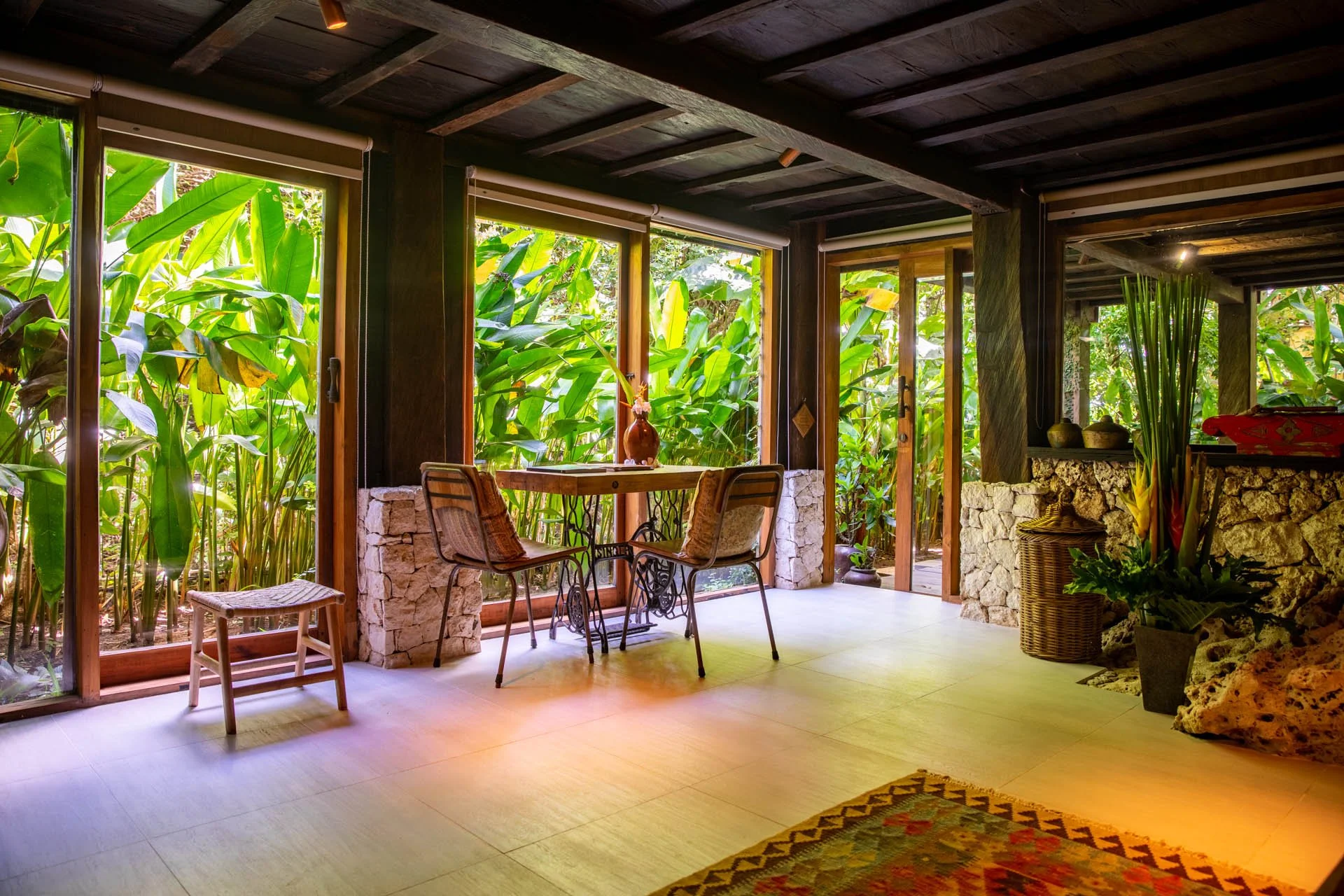 Jungleview 2-@teisbe-1920-150dpi--3.jpg
