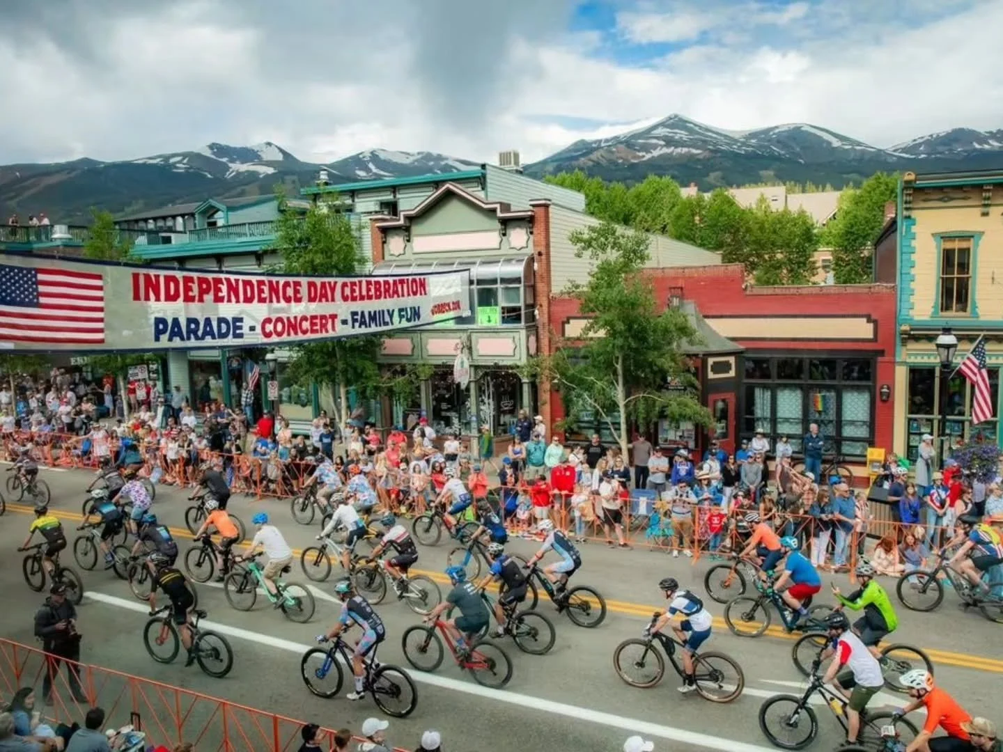 THIS IS WHAT INDEPENDENCE LOOKS LIKE.

🇺🇸🚲

Not doing everything alone.
Having the freedom to try.
The courage to start, and finding people willing to build something with you.

This weekend did not go according to plan.

Smoke forced us to cancel
