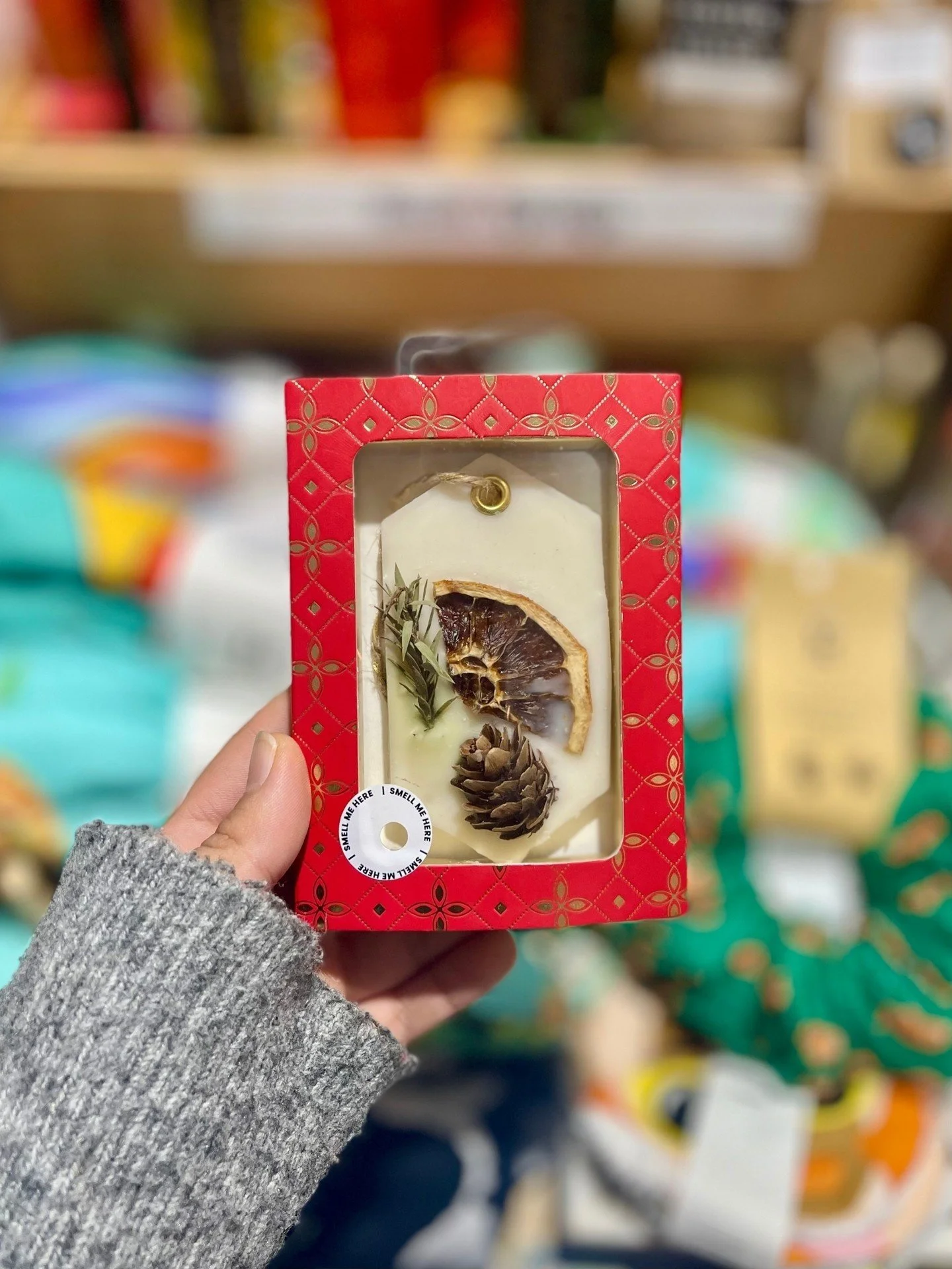 Stocking stuffers made easy 🎄✨
Market Fair is filled with those perfect little extras &mdash; cute, useful, and fun finds that make Christmas morning even better. Pop in and discover all the small treasures waiting to be wrapped. 🛍️💫
*
*
*
*
*
#ch