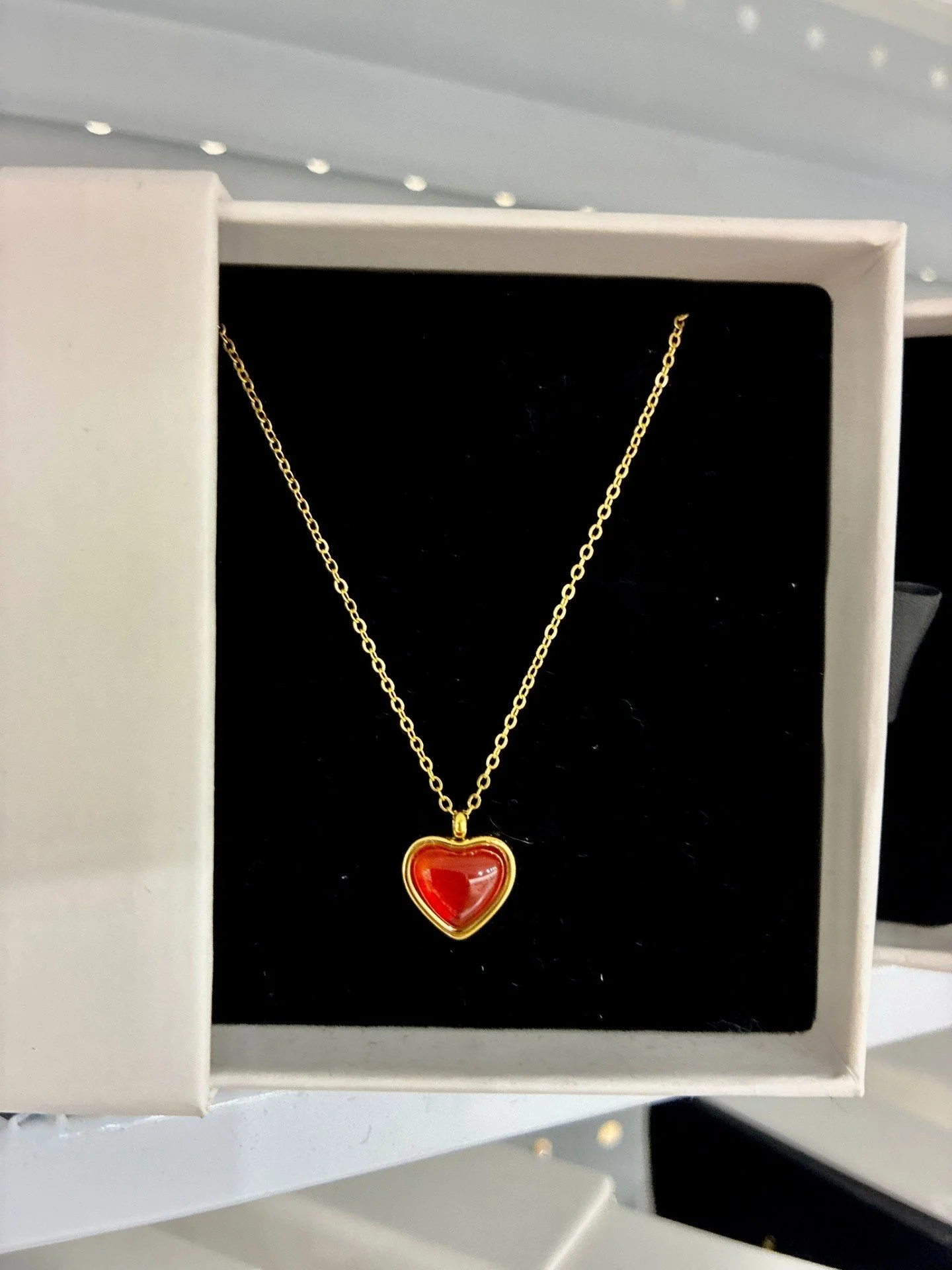 Looking for the perfect Valentine&rsquo;s gift? 💝
From timeless classics to unique finds, discover jewellery treasures waiting at Market Fair Ferntree Gully &amp; Preston✨

*
*
*
*
*
#Valentines #LoveIsInTheAir #Cupid #Heartfelt #Romance #BeMine #Va