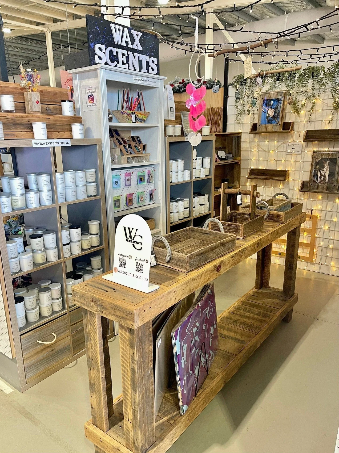 🕯Amazing finds made to treat yourself or someone you love.
Wax scents at Market Fair Ferntree Gully has a range of amazing scented candles, perfect for a gift!
*
*
*
*
*
#handmade #handmadegifts #handmadebusiness #handmadewithlove #handmadecrafts #h