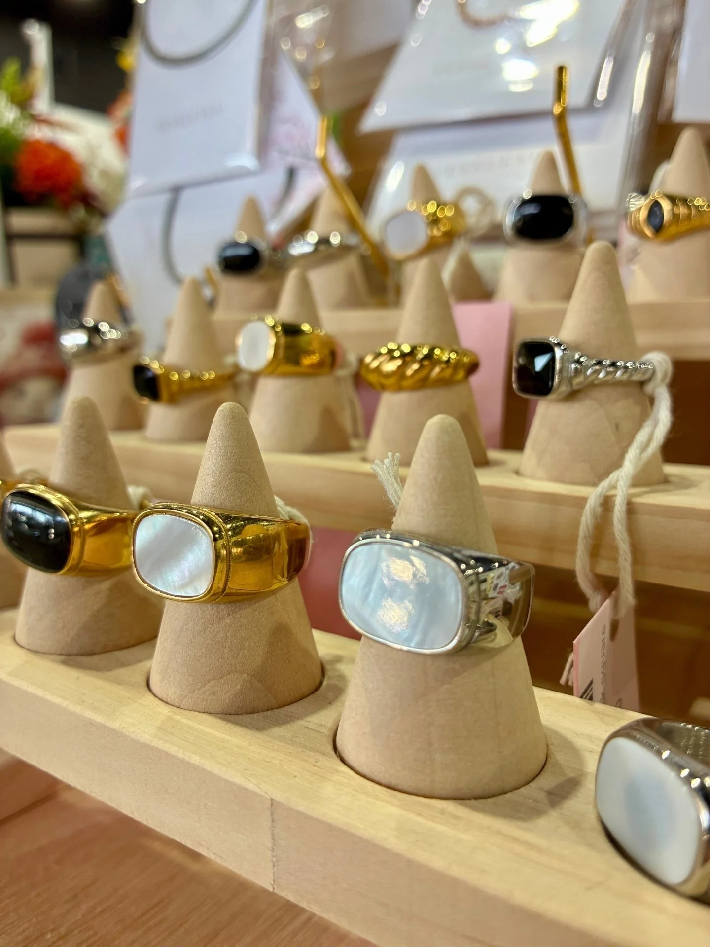 The kind of rings you&rsquo;ll want to wear every day ✨
Find your next favourite piece at Tess &amp; Lyla in Market Fair Preston.
*
*
*
*
*
#jewelleryart #jewelleryartist #jewellerysale #jewellerybusiness #jewellerysets #jewellerysupplier #jewelleryi