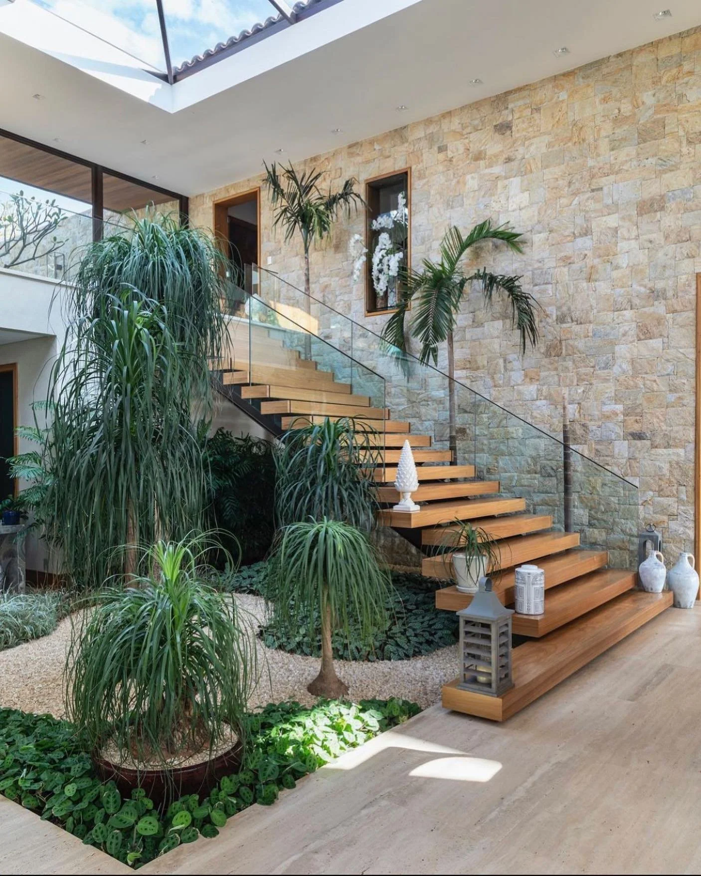 Big things coming!! We can&rsquo;t wait to show you all 🏡🏡 

-

 
-

#design #Luxury #designer #designdeinteriores #custom #realestate #dreamhome #dreamhouse #home #homedesign #development #australia #highend #custombuild #building #build #luxuryli