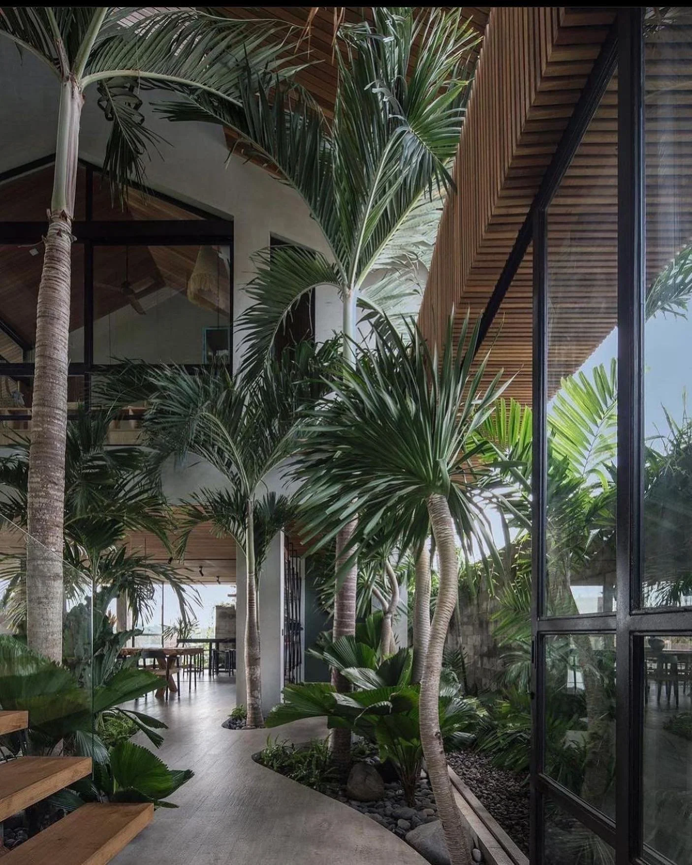 Plants indoors? 🌴🌴 

-

 
-

#design #Luxury #designer #designdeinteriores #custom #realestate #dreamhome #dreamhouse #home #homedesign #development #australia #highend #custombuild #building #build #luxurylifestyle #luxuryhomes #luxuryrealestate #