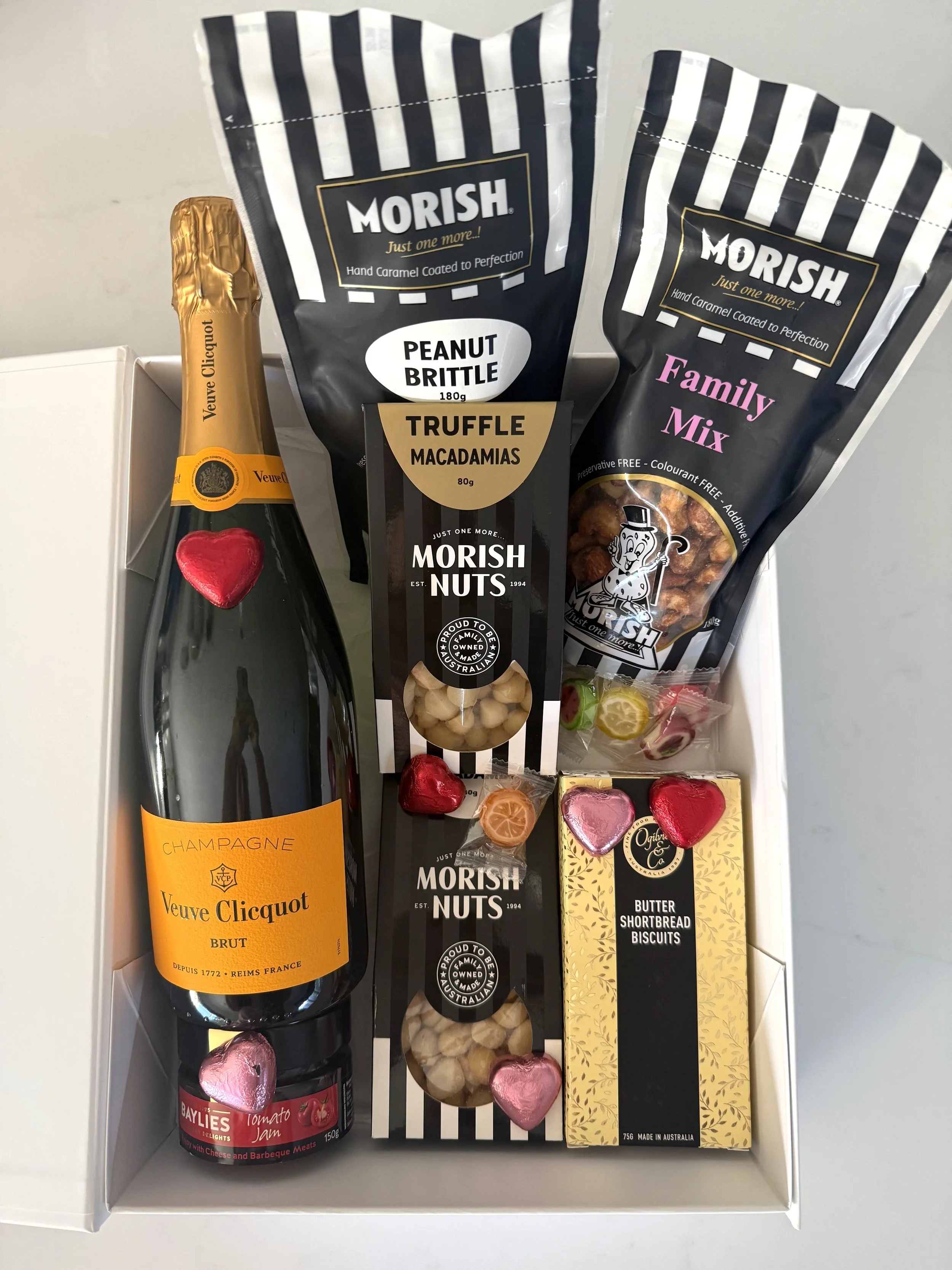 Celebration Hamper For Her (4).JPG