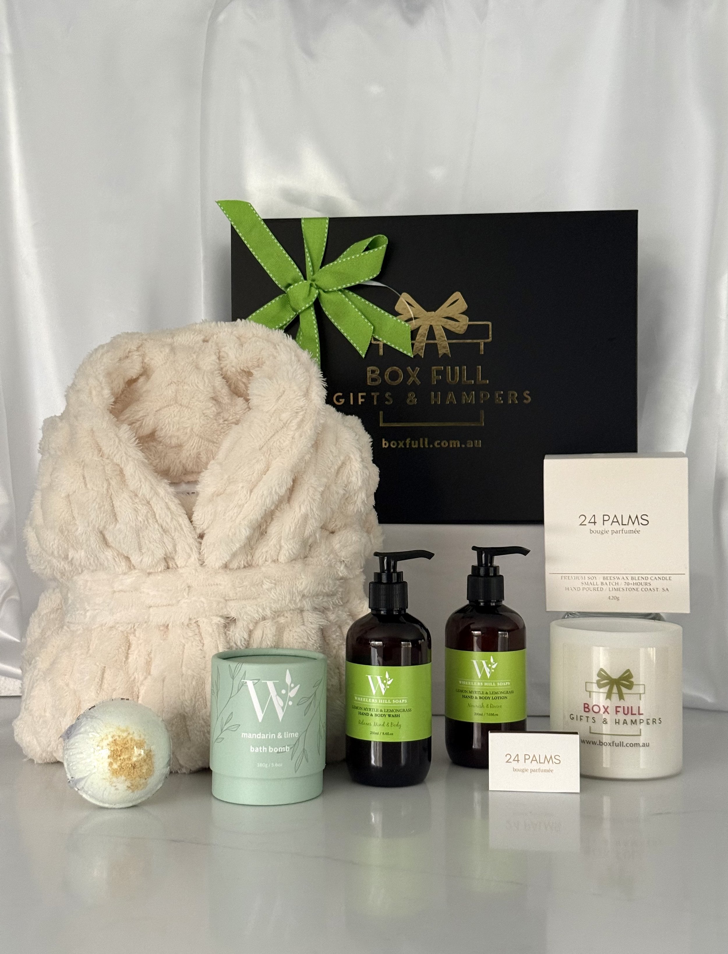 Luxe & Lavish Hamper (2).JPG