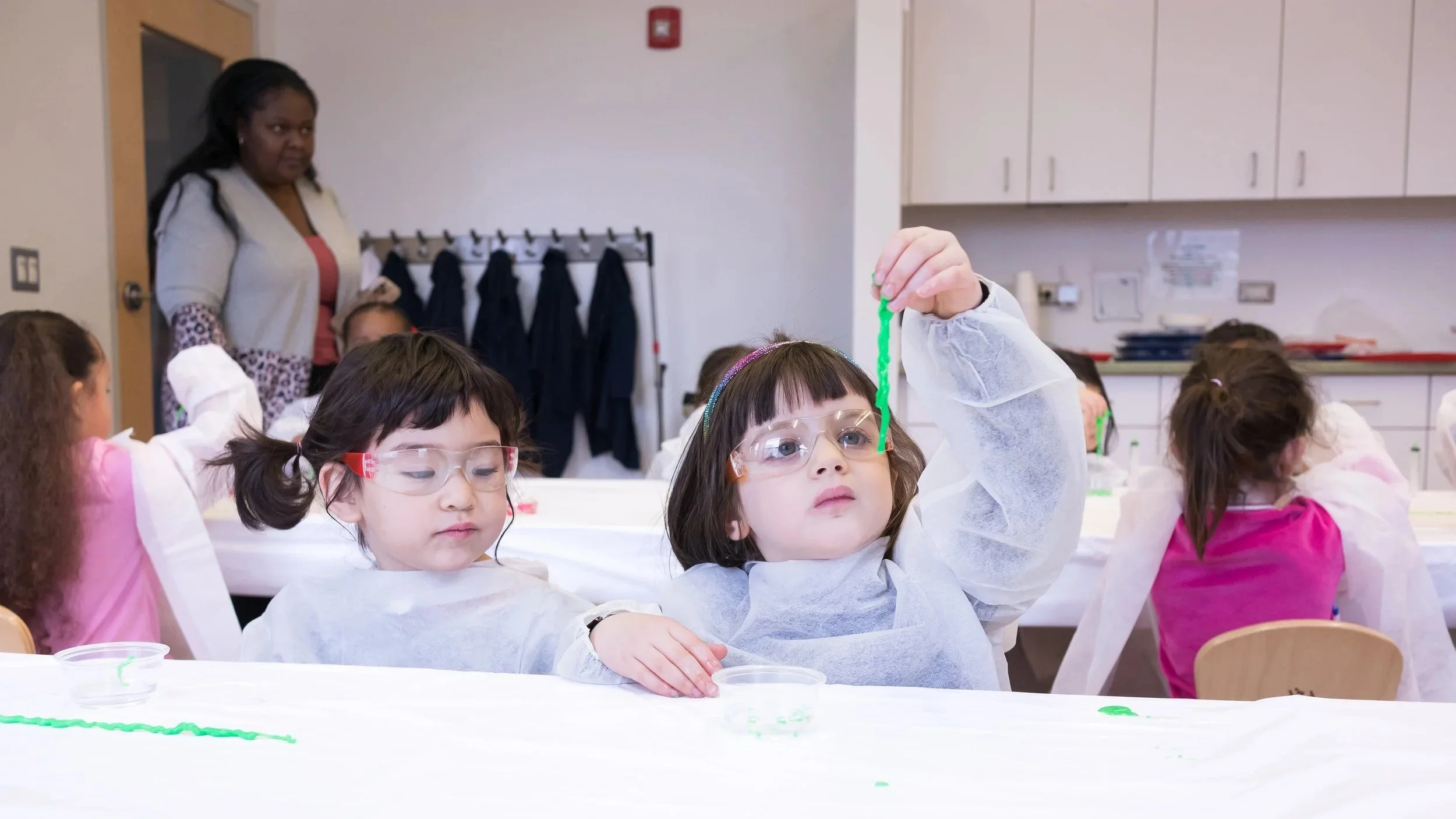 Logo with science lab for kids