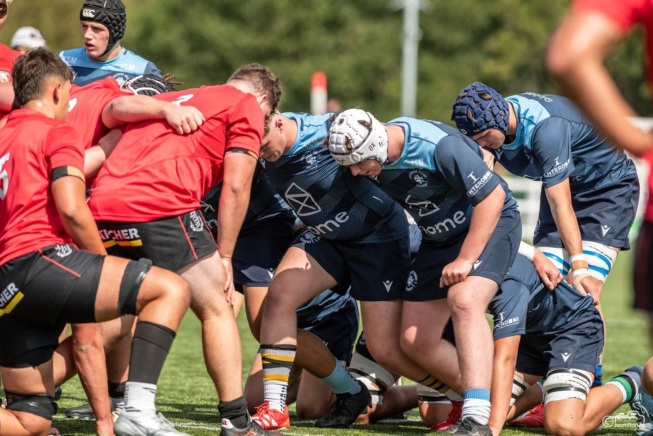 players ready to scrum