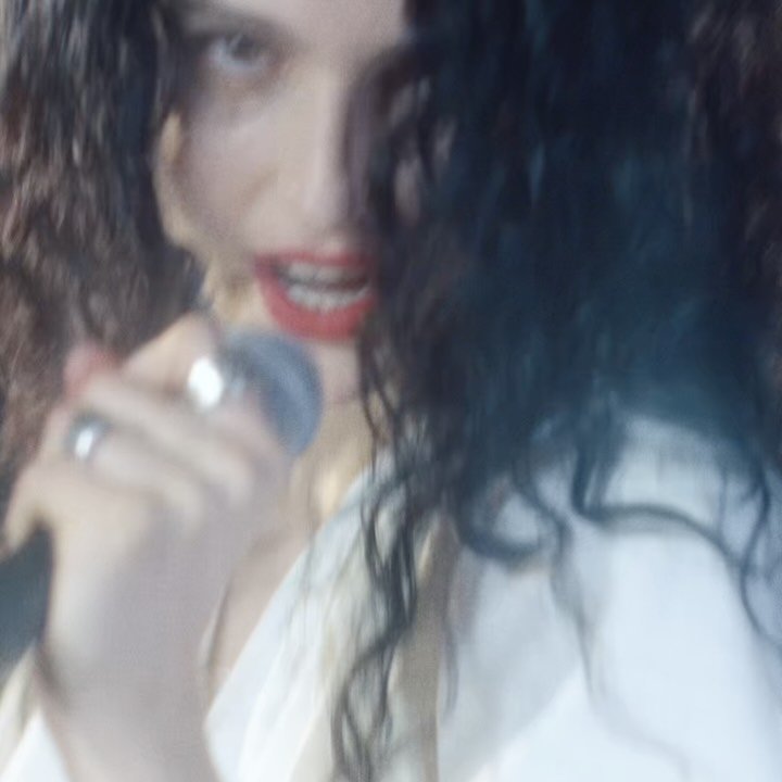 The new Lucia &amp; The Best Boys album has been announced and comes out on 31st July on Communion Records.

It&rsquo;s a monster! We can&rsquo;t wait!

Go check out You Look Like Somebody In Love, the new single, out now.

🔈
@luciabestboys 
@commun