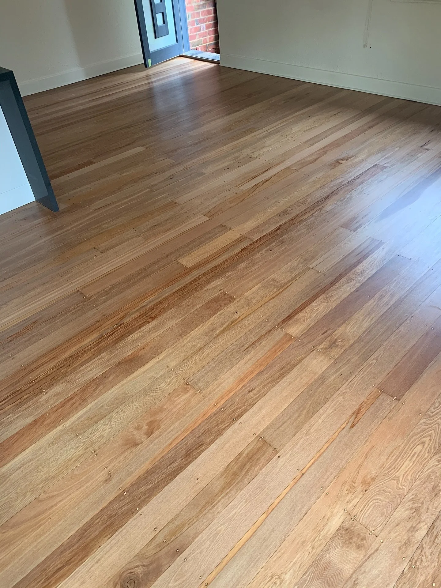 New Zealand Kauri Pine 🪵
A timber that&rsquo;s tested many a floor sander&rsquo;s patience &mdash; but when approached with care and skill, the results are worth it.

Finished in Loba Duo Matt for that clean, natural look.
No sanding marks, just smo