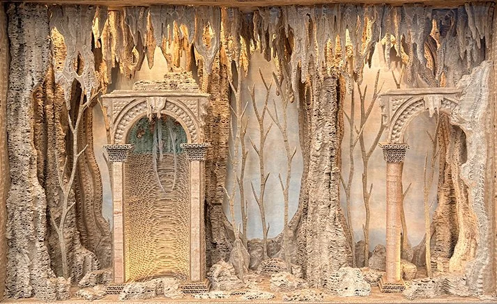 Eva Jospin : Le carton pas si grotesque !