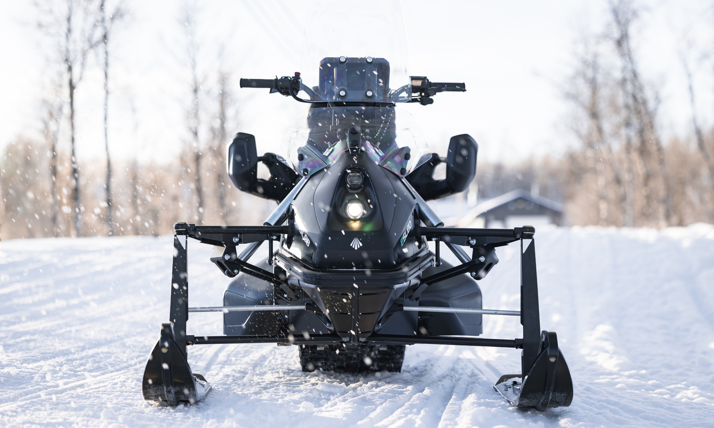 Rampen _Motoneige_électrique_Motoneige_avant.png