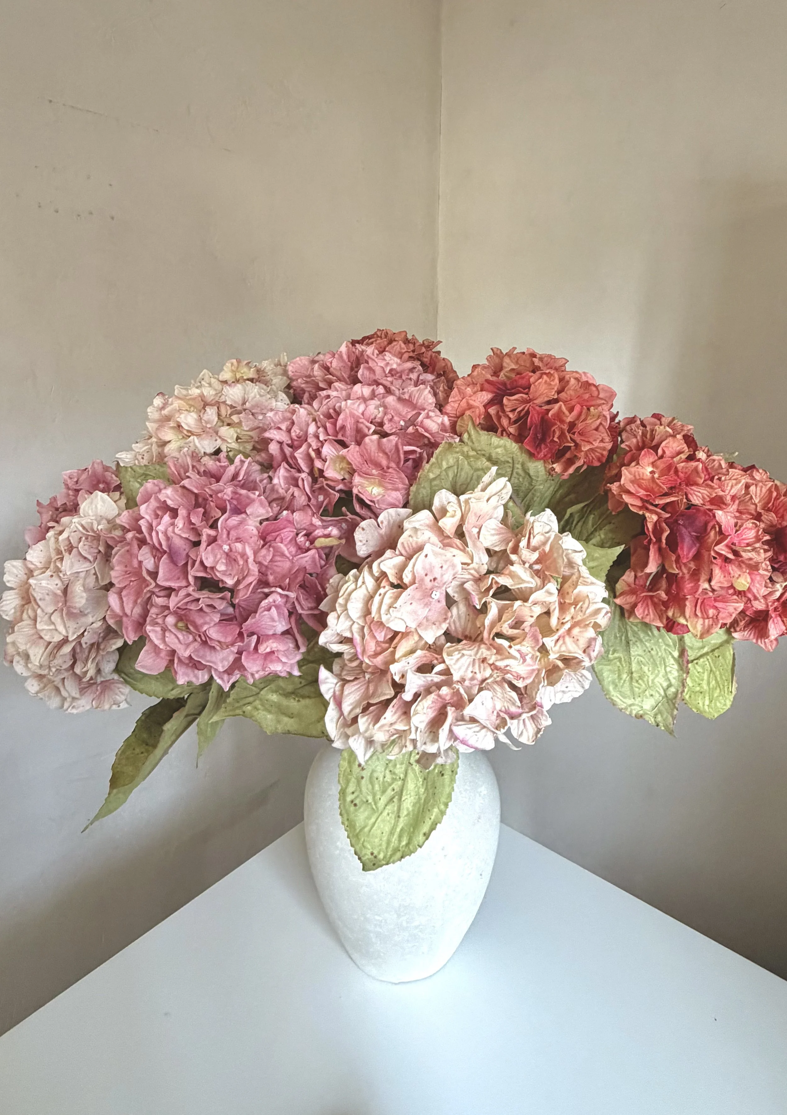Artificial-faux-hydrangea-flowers-ivory