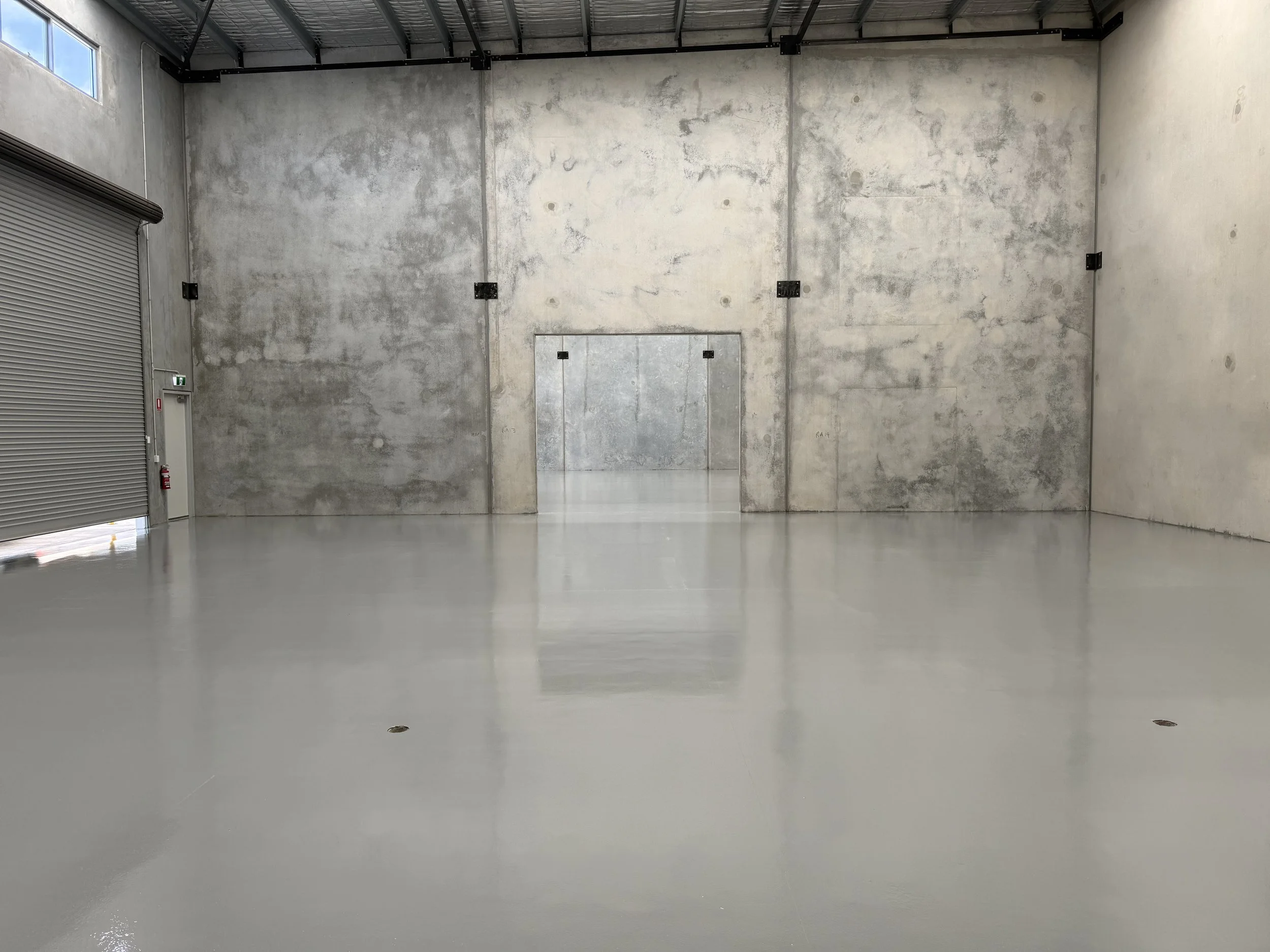 warehouse-epoxy-floor-perth.jpeg