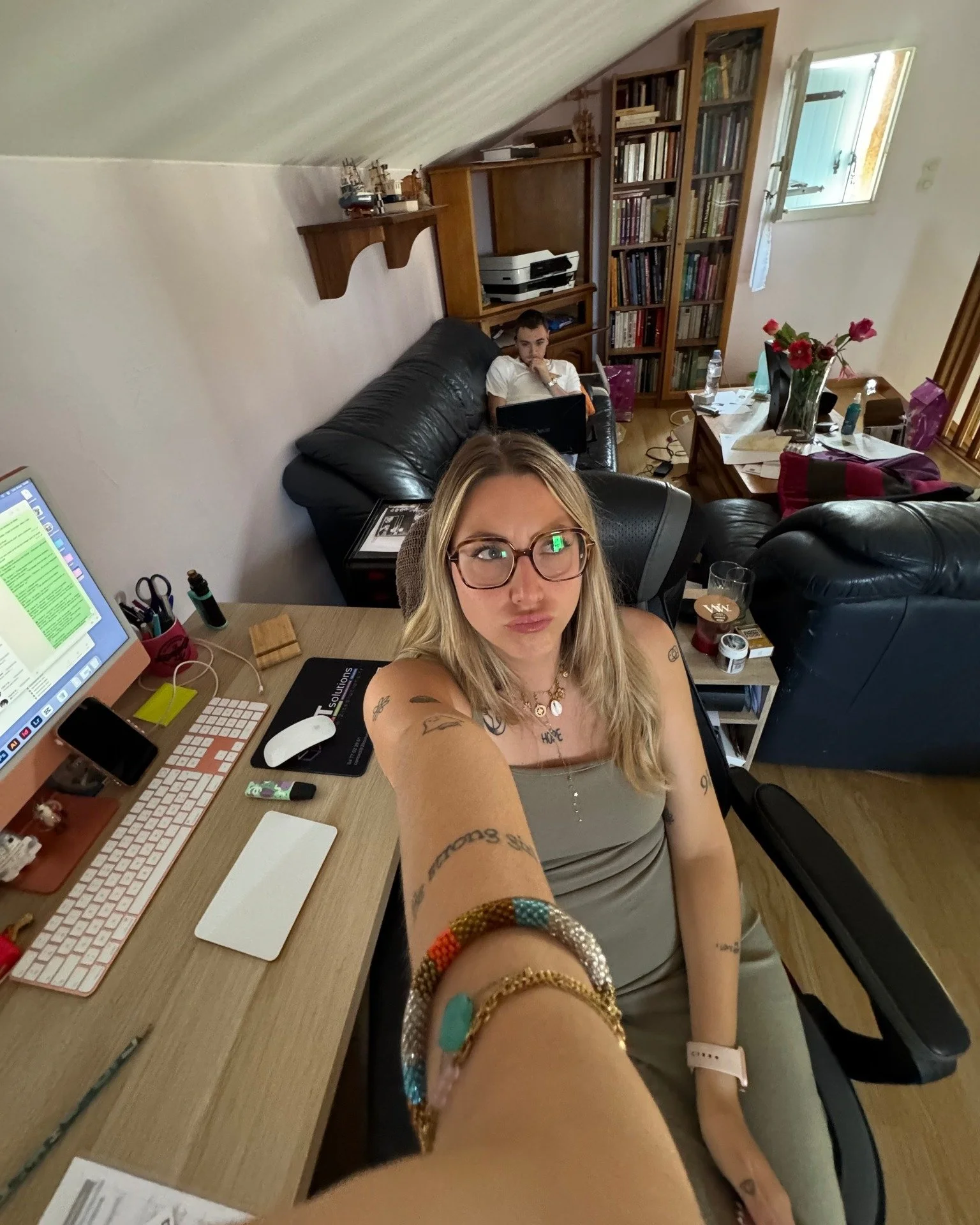 ⚖️ Trouver l&rsquo;&eacute;quilibre entre le pro et le perso
C&rsquo;est un vrai d&eacute;fi&hellip; surtout quand on aime ce qu&rsquo;on fait.

Chez Grid&eacute;o, on vit nos projets &agrave; fond, mais on a aussi appris que :
✨ Se reposer, c&rsquo;