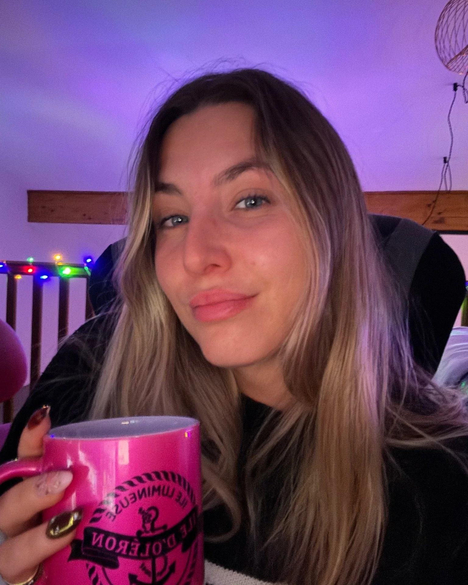 🍁 Novembre : le mois entre deux saisons, entre cocooning et nouveaux projets.

Chez Grid&eacute;o, on profite de cette p&eacute;riode pour :
💻 Finaliser les projets de fin d&rsquo;ann&eacute;e,
☕ Se motiver avec un bon cacao chaud (&eacute;videmmen