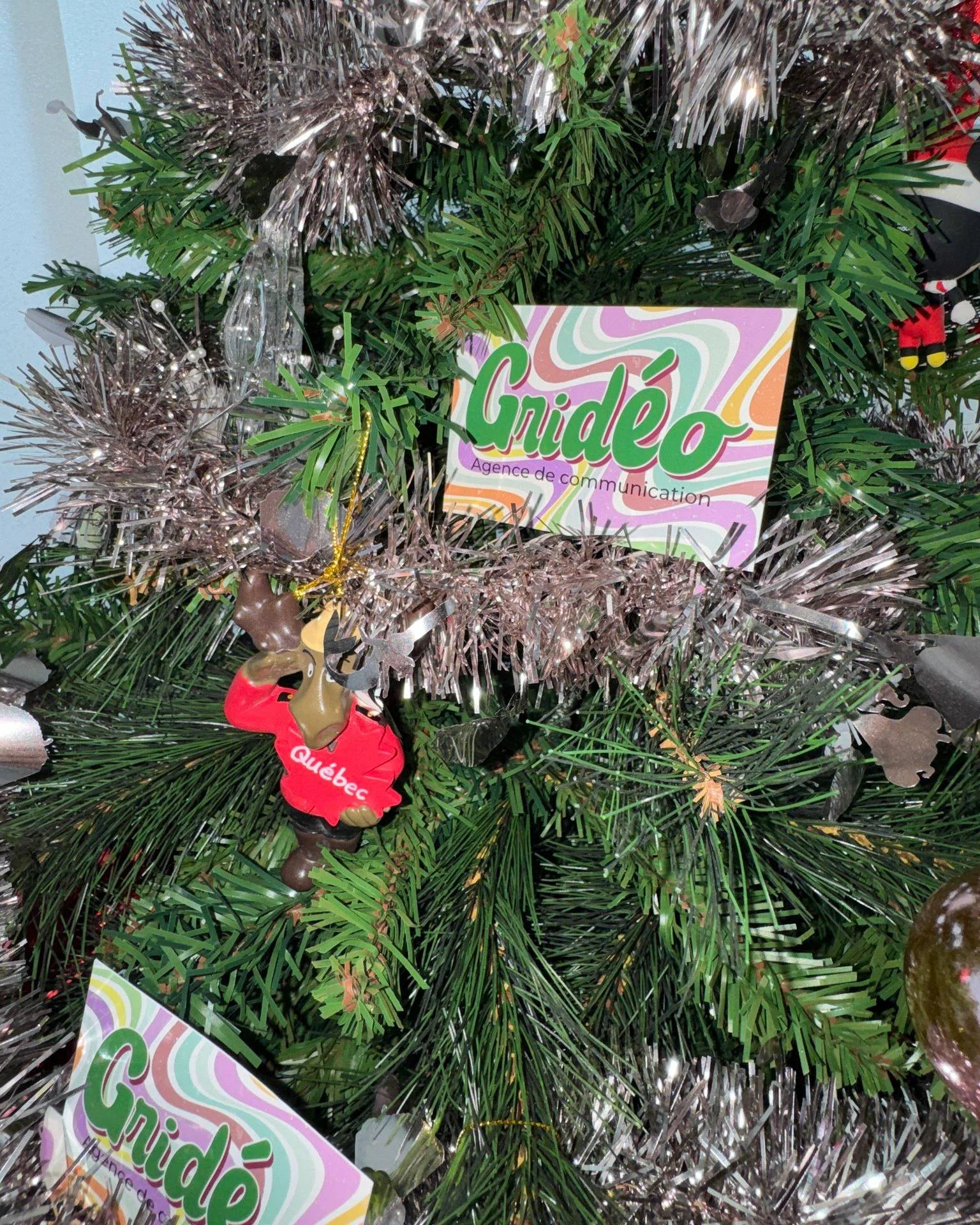 🎄 Derni&egrave;re ligne droite avant les f&ecirc;tes 🎄
On prend quelques minutes pour lever la t&ecirc;te du clavier et de l'ordinateur, 
2025 (ou cette ann&eacute;e) a &eacute;t&eacute; faite de projets, de rencontres, de d&eacute;fis, d&rsquo;id&