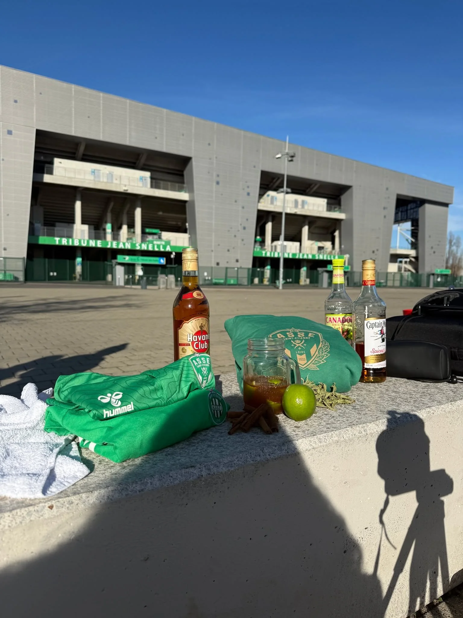 💭 Pourquoi la communication est-elle encore per&ccedil;ue comme inaccessible ?

&ldquo;C&rsquo;est trop cher.&rdquo;
&ldquo;C&rsquo;est r&eacute;serv&eacute; aux grandes entreprises.&rdquo;
&ldquo;On verra plus tard.&rdquo;

Ces id&eacute;es re&cced