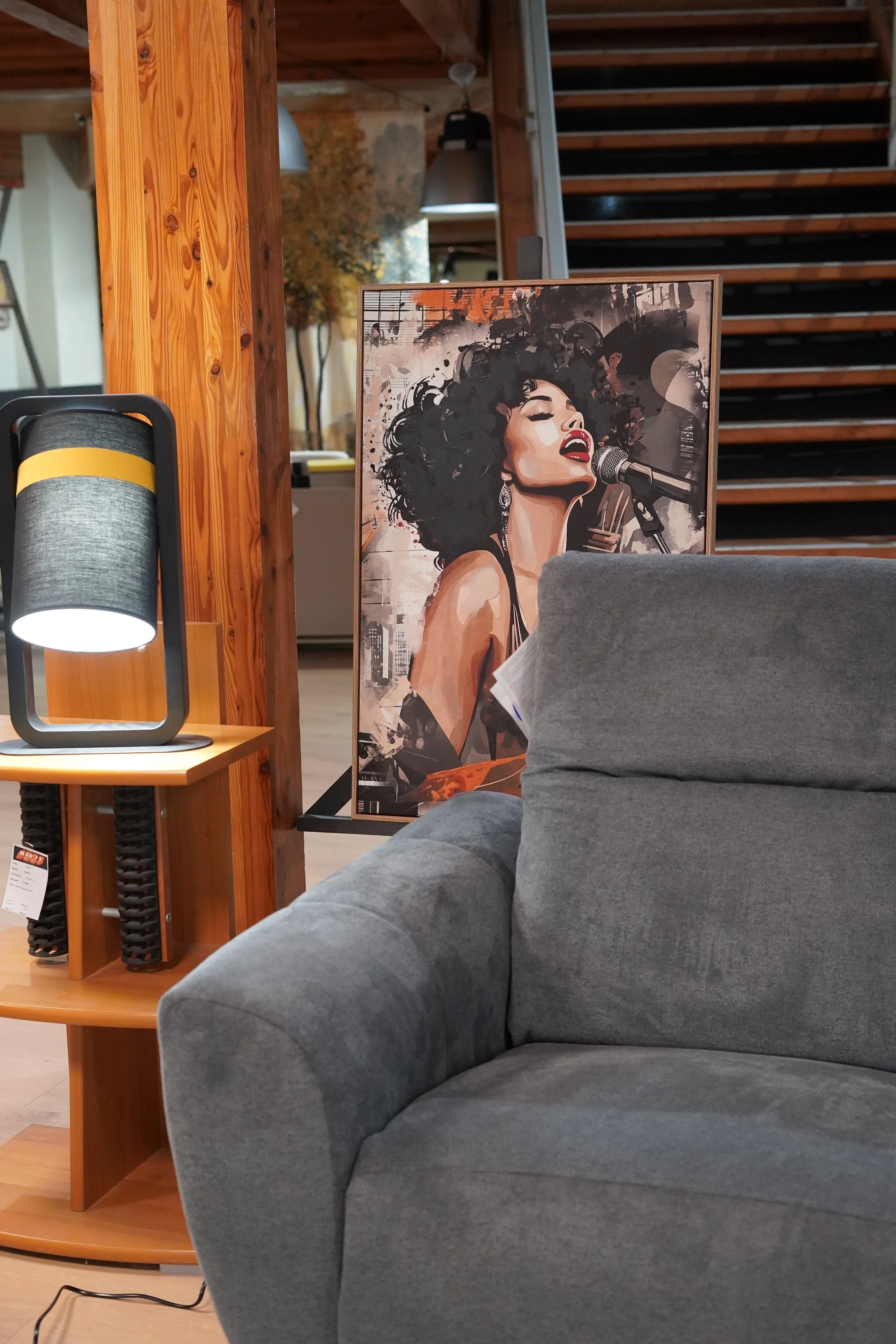 Photo Mob 77 Saint Chamond 42 Mobilier, canapé, tableau 