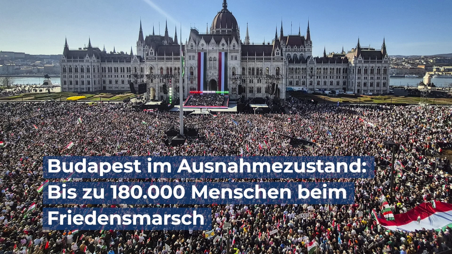 Budapest im Ausnahmezustand: Bis zu 180.000 Menschen beim Friedensmarsch