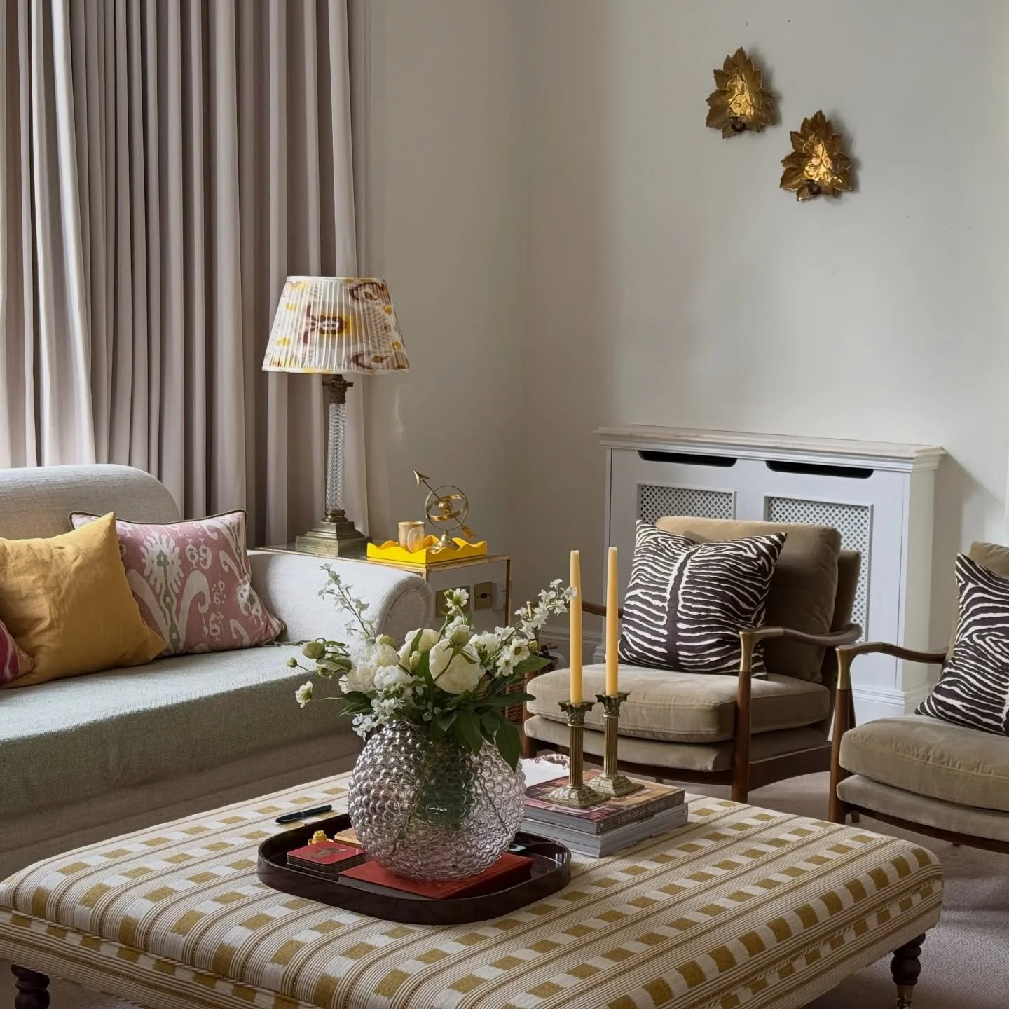 THE SUNDAY SCROLL

Lately it&rsquo;s been a case of putting one foot in front of the other and keeping my nose just above the waterline.

I&rsquo;ve finally been reunited with my lamps and managed to catch a precious hour of good light to photograph 