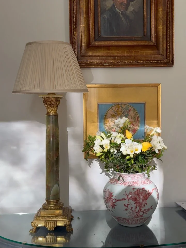 The Sunday Scroll

Three very good visits this week. The kind that remind me why I started this. Lovely meeting @darylgiggdbgems , @nickbostonantiques and @appreciatethings.london .

Also how many pictures contained yellow? 😅💛

Lamps available on t