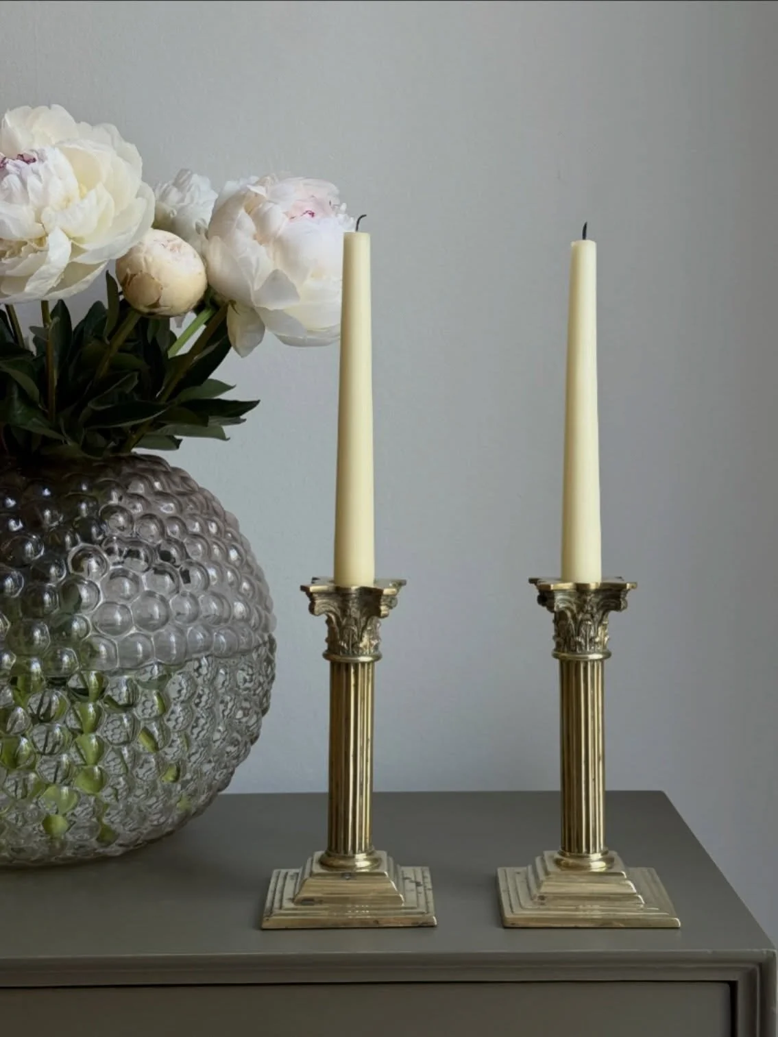 A simple pair of candle holders yet so impactful. 

Available on the website. Link in bio. 
 

👋 If you have just stumbled upon this page, hello! I run a carefully curated online shop  in London, filled with antique &amp; decorative lamps, homeware 