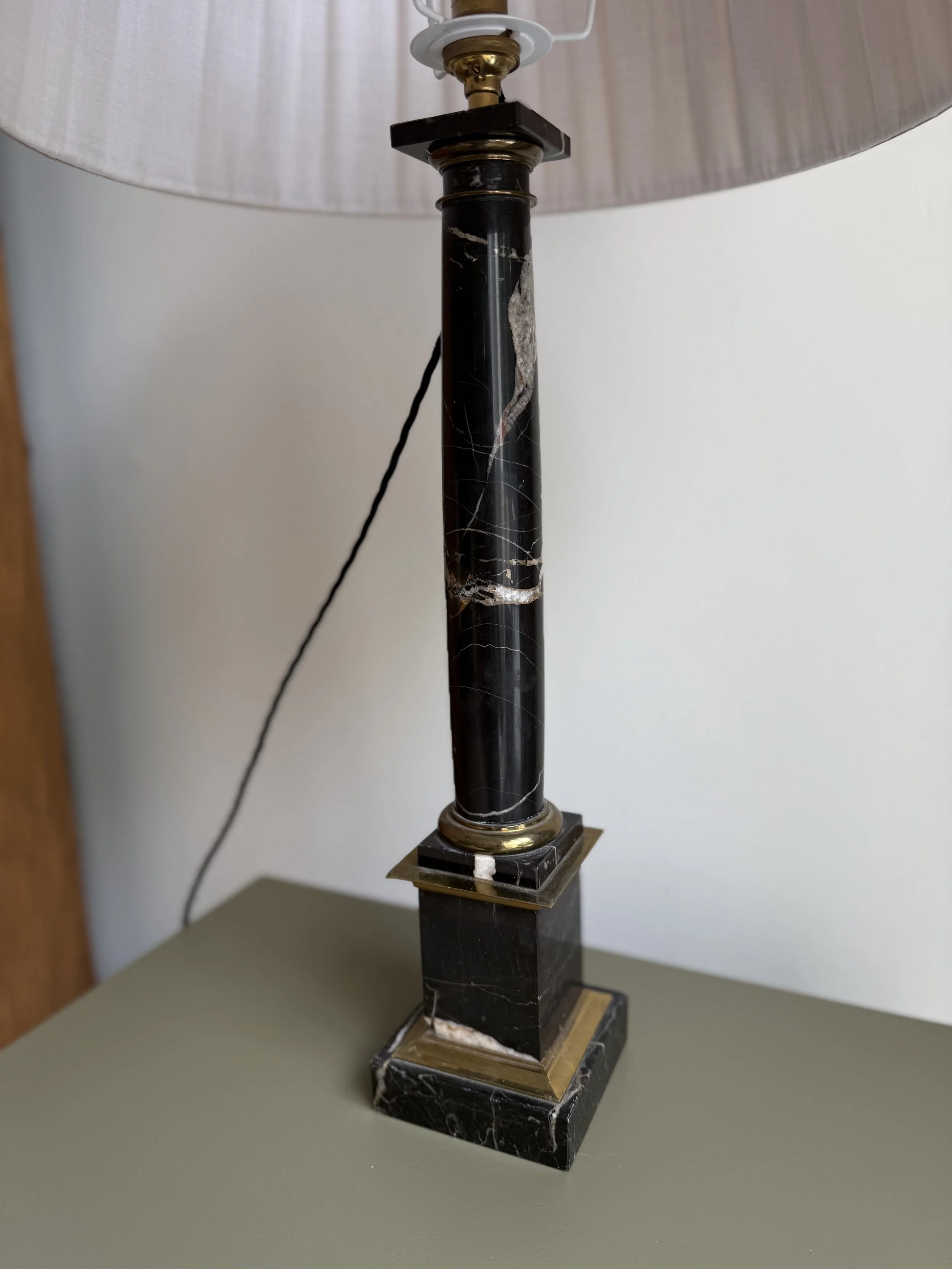 Early 20th Century Black Marble Neoclassical Column Lamp