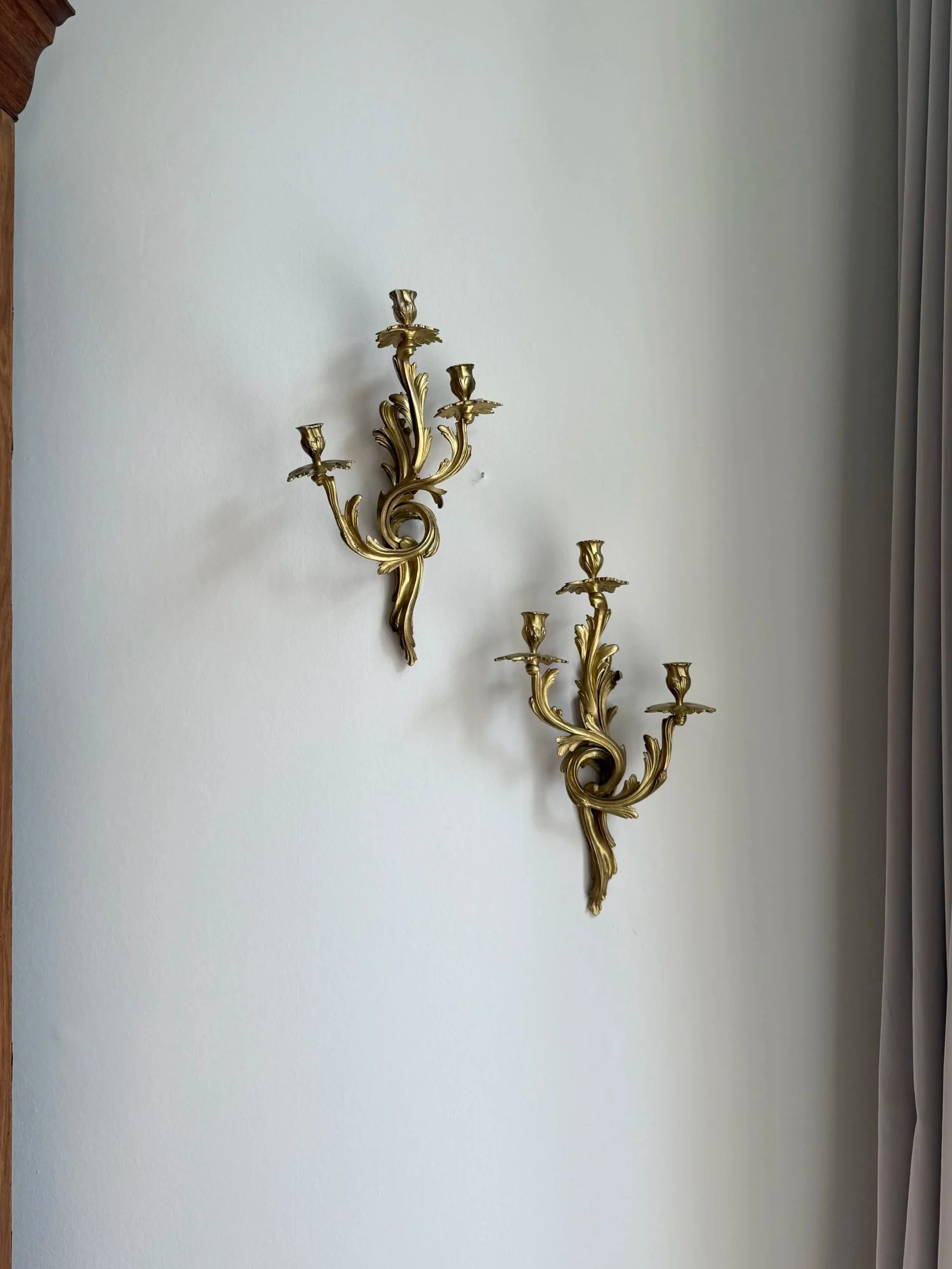 A Rare Set of Six Early 20th Century Gilt Brass Wall Lights