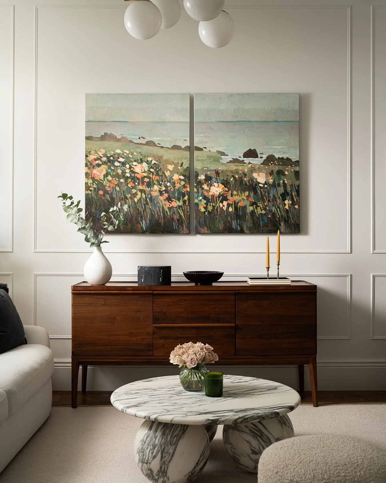 Parsons Green House

Looking from another direction, this reception room reveals a new layer of calm &mdash; a study in light, texture, and balance. Designed as a retreat of quiet sophistication, it blends soft tones with the warmth of natural materi