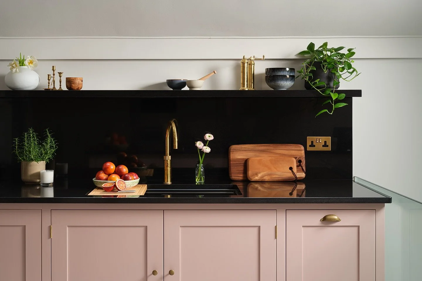 SW6 House

Timeless design begins with proportion, restraint and materials that only get better with age. Soft colour meets solid craftsmanship, layered with considered details and a calm, confident presence.

More from this SW6 kitchen renovation so