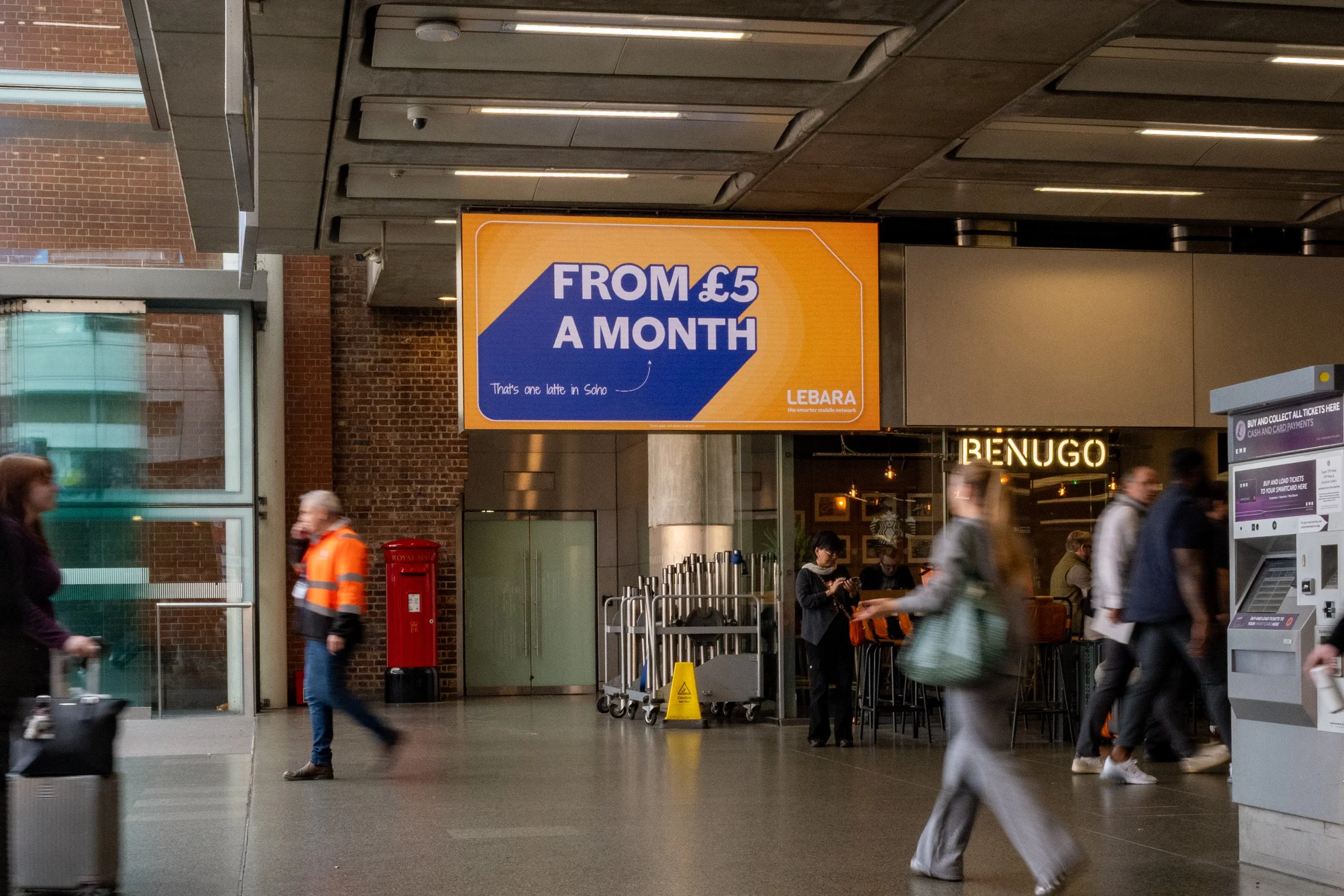 Labara_TVZ_St Pancras_London_007.jpg
