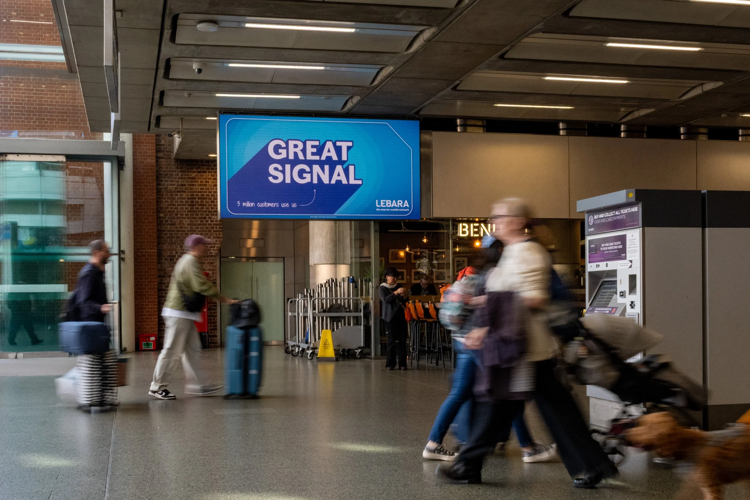 Labara_TVZ_St Pancras_London_003.jpg
