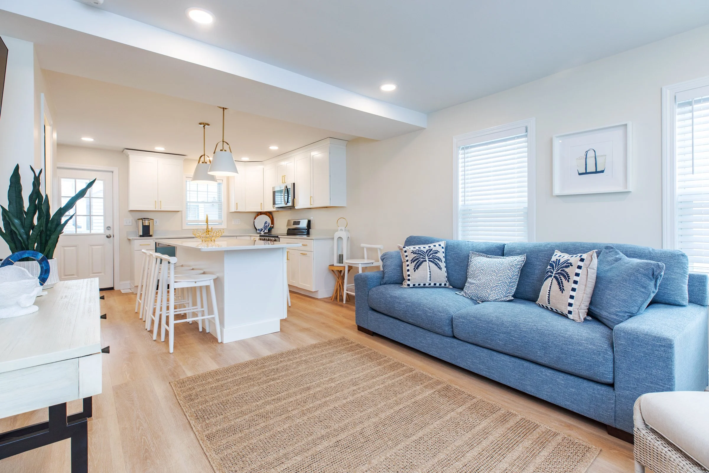 6 Bradford Ave Hampton Right 5350.jpg