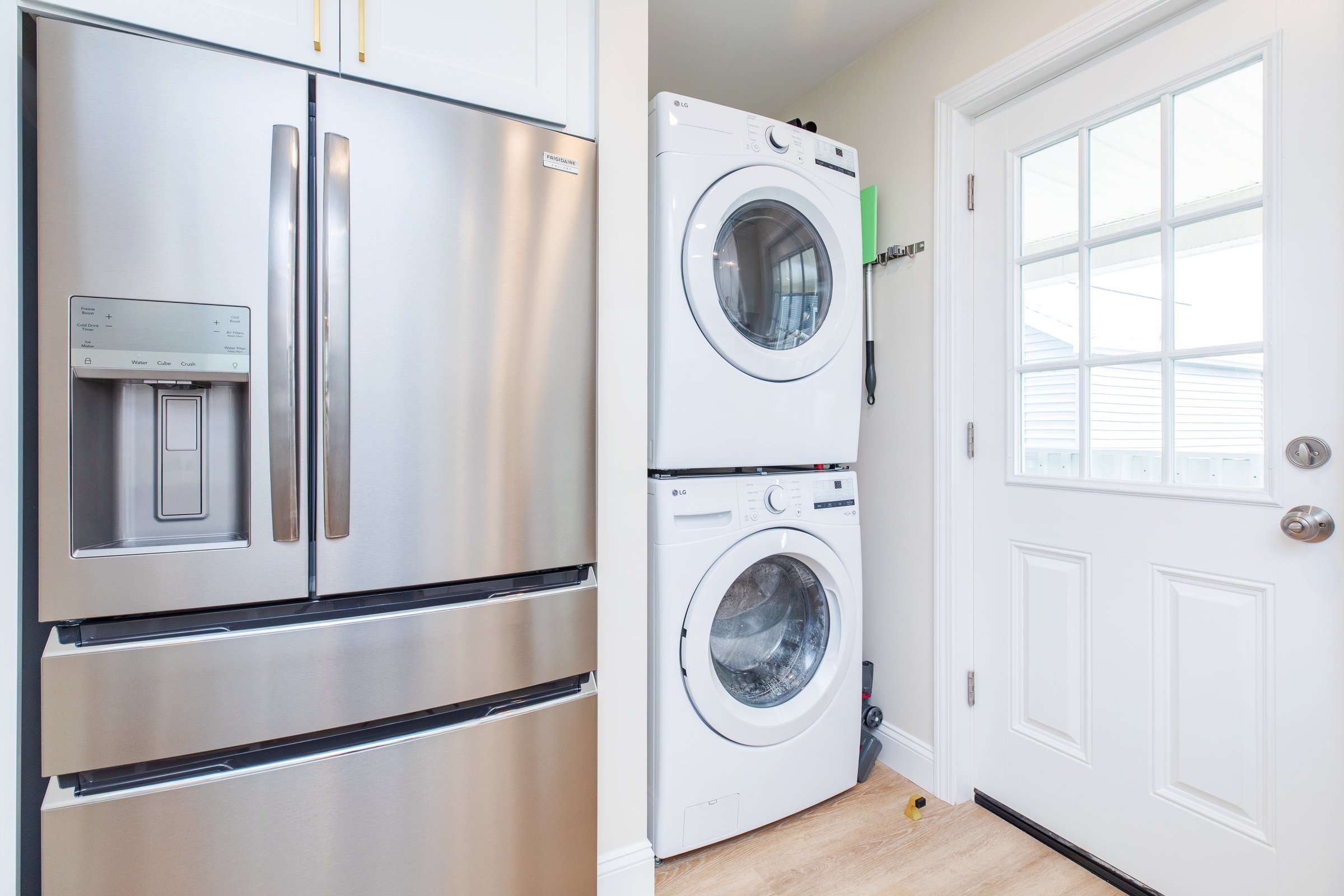 6 Bradford Ave Hampton Right 5358.jpg