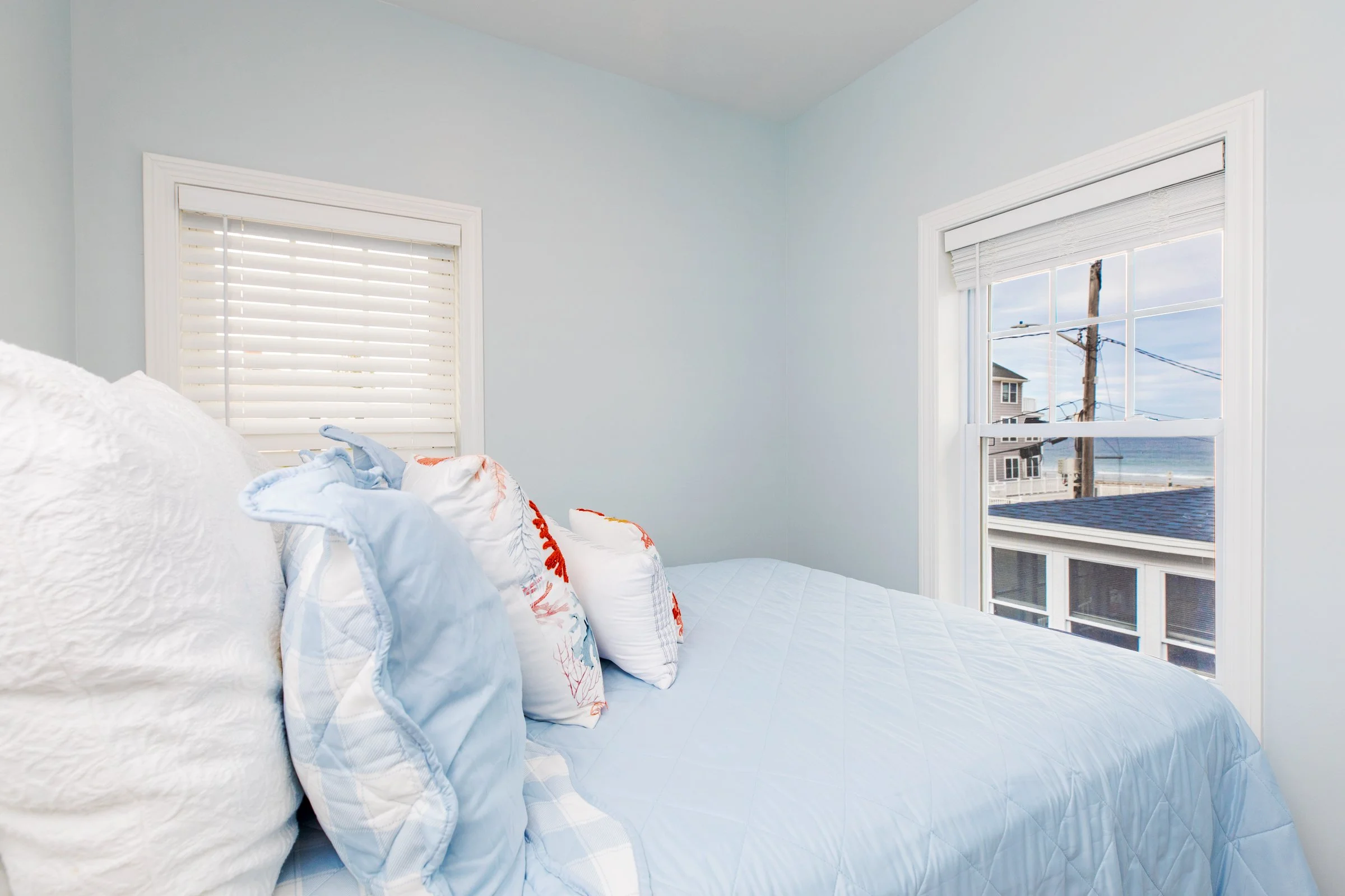 6 Bradford Ave Hampton Left 5393.jpg