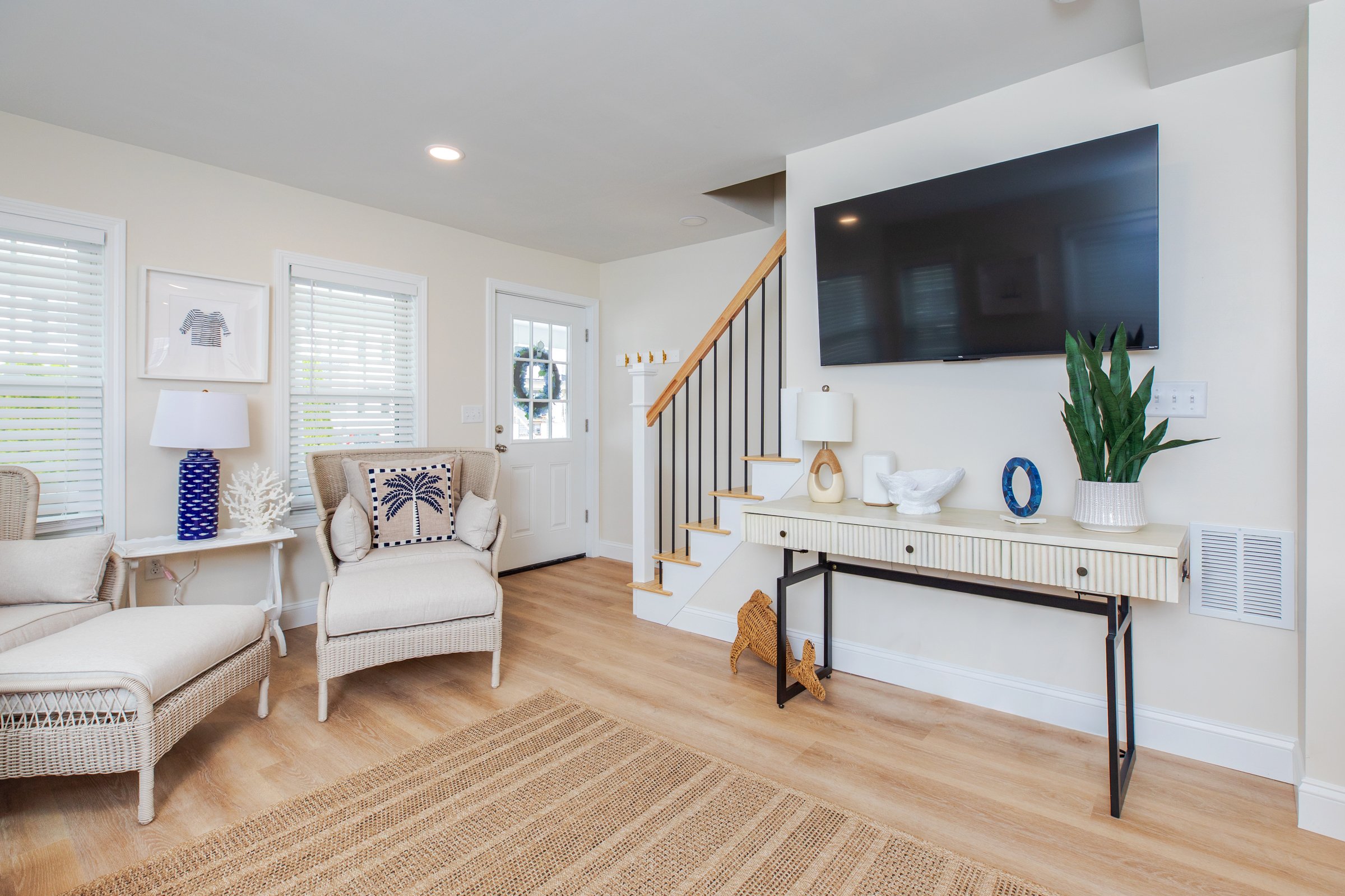 6 Bradford Ave Hampton Right 5346.jpg